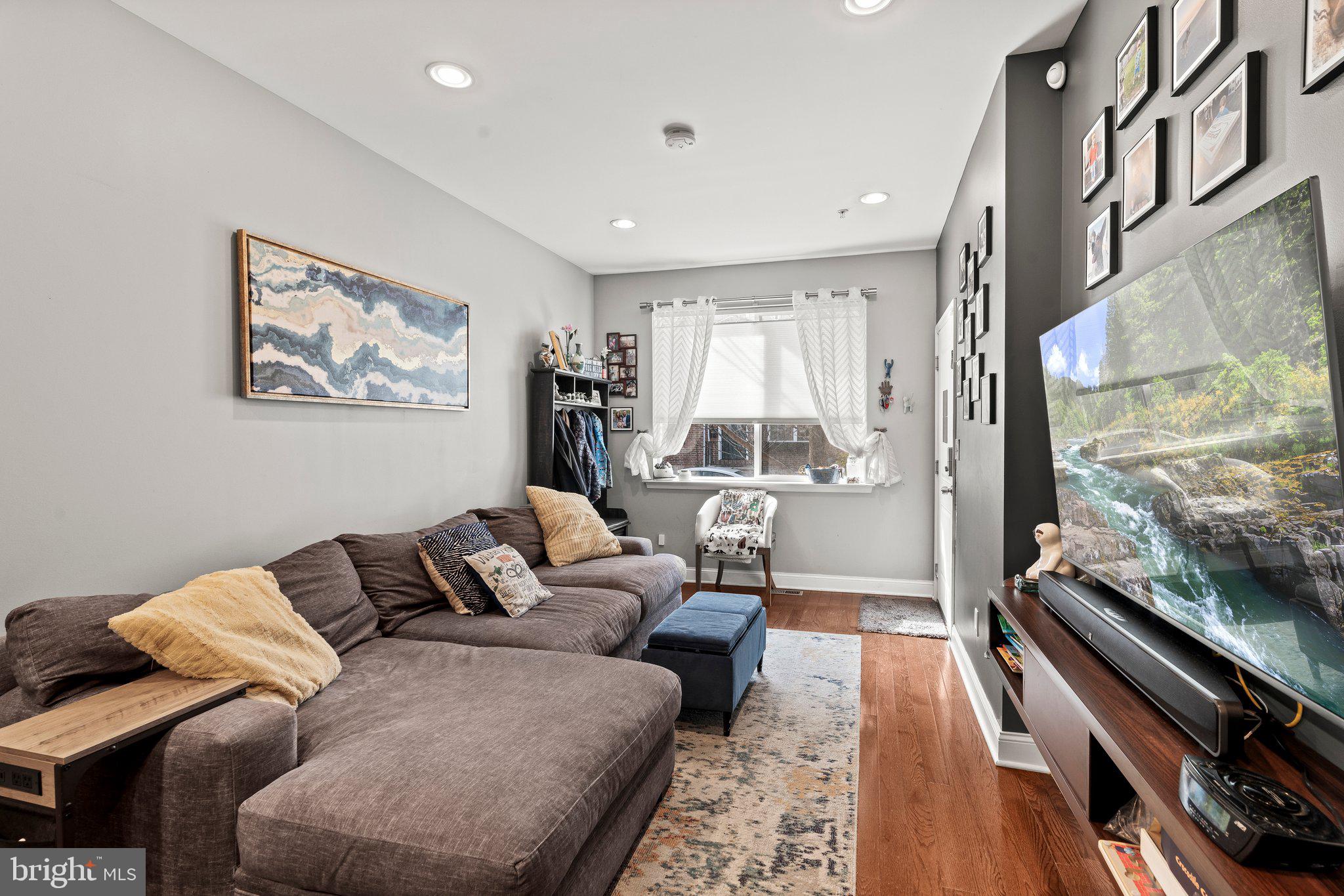 GRADUATE HOSPITAL - Residential Lease