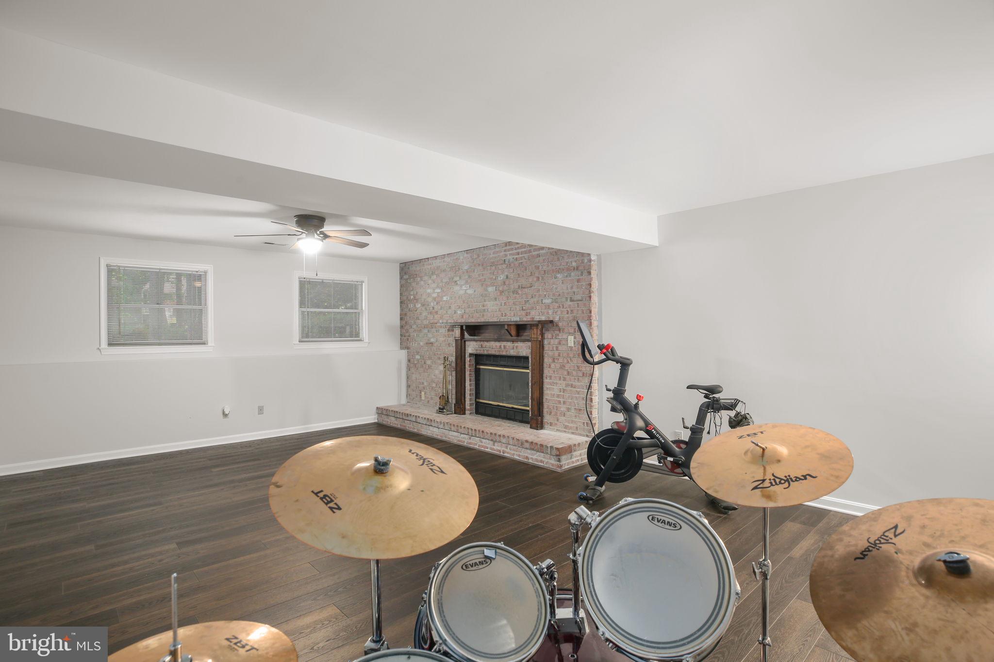 LAKE OF THE WOODS - Residential