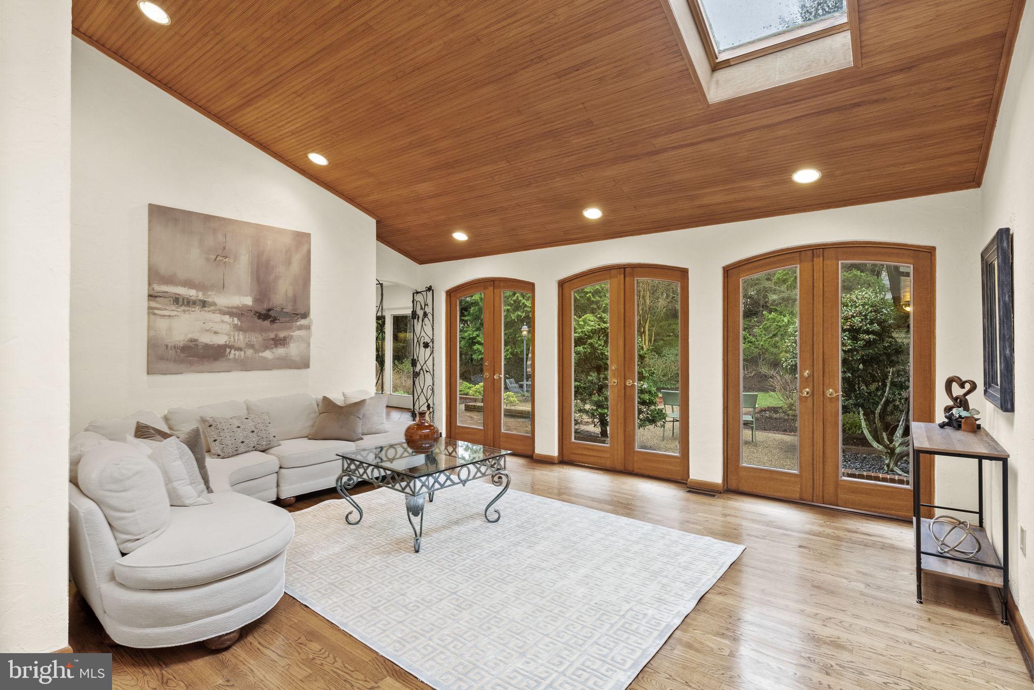 MALBROOK - Residential