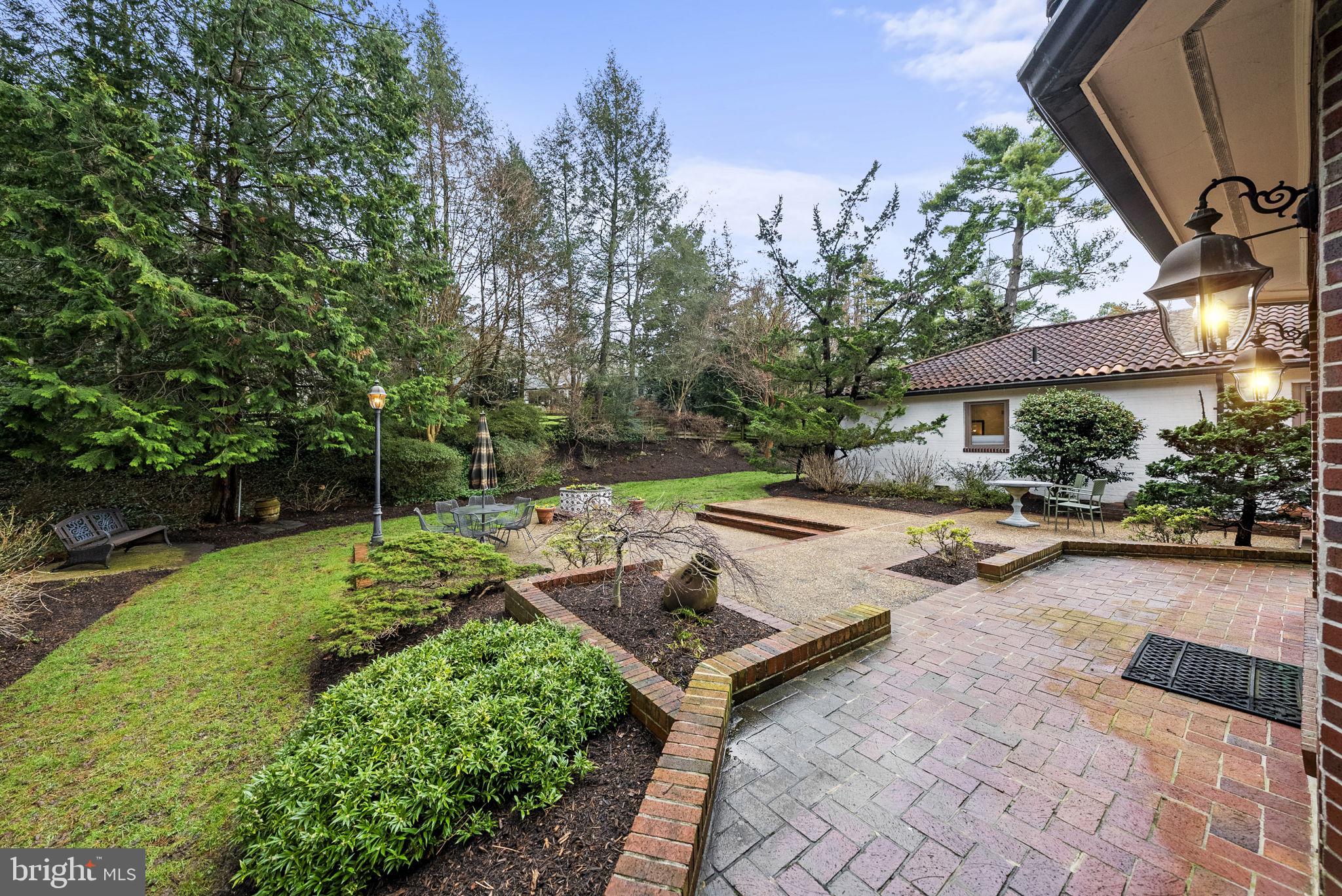 MALBROOK - Residential