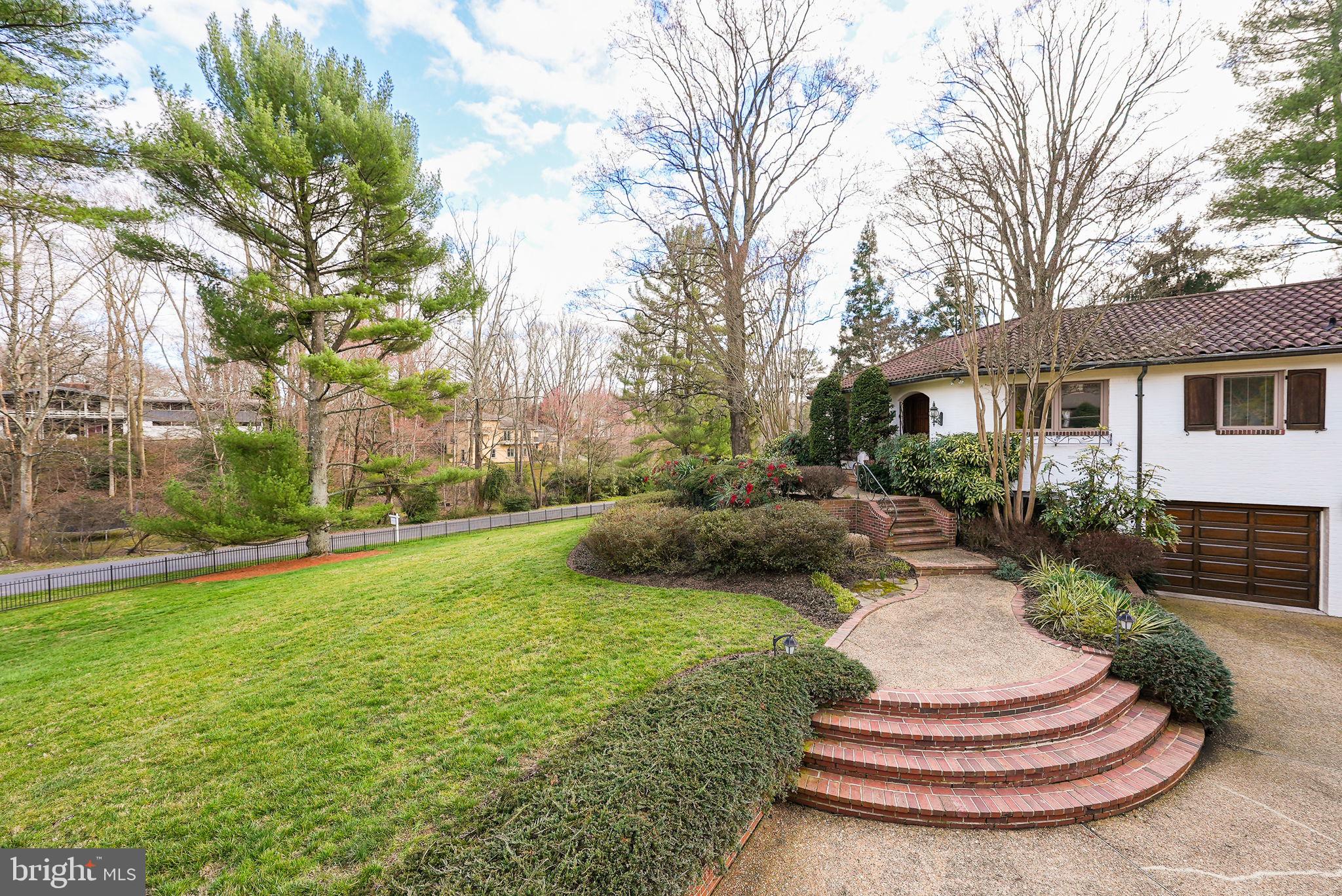 MALBROOK - Residential