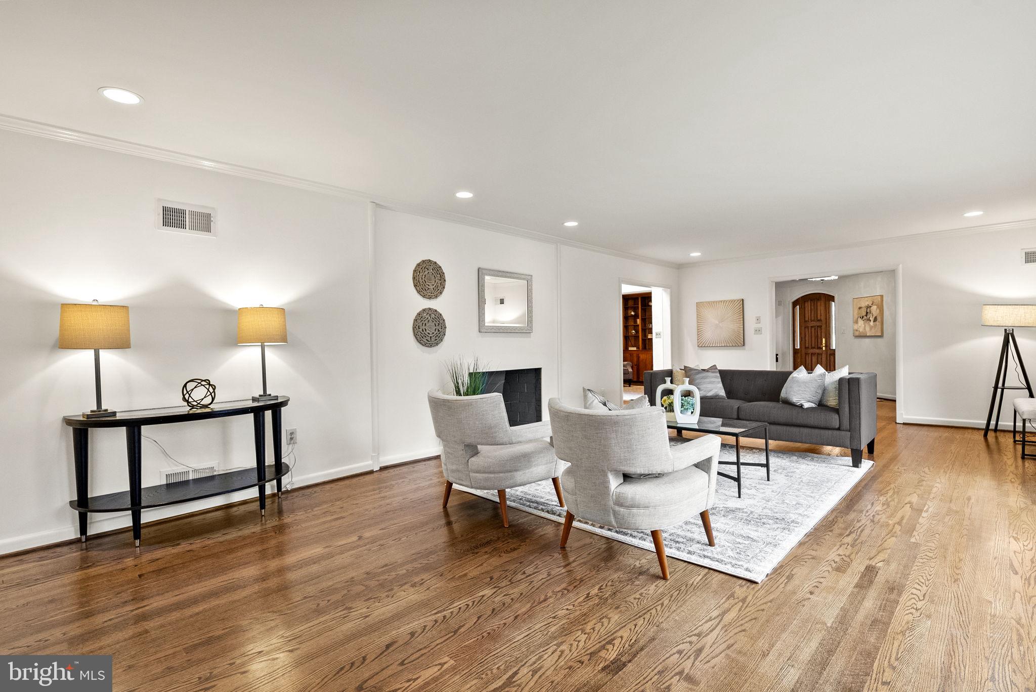 MALBROOK - Residential