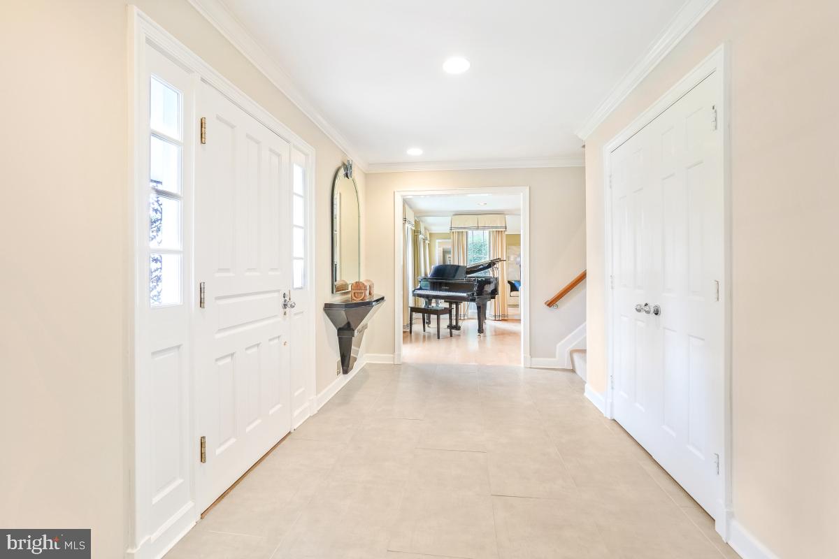 12817 HUNTSMAN WAY
