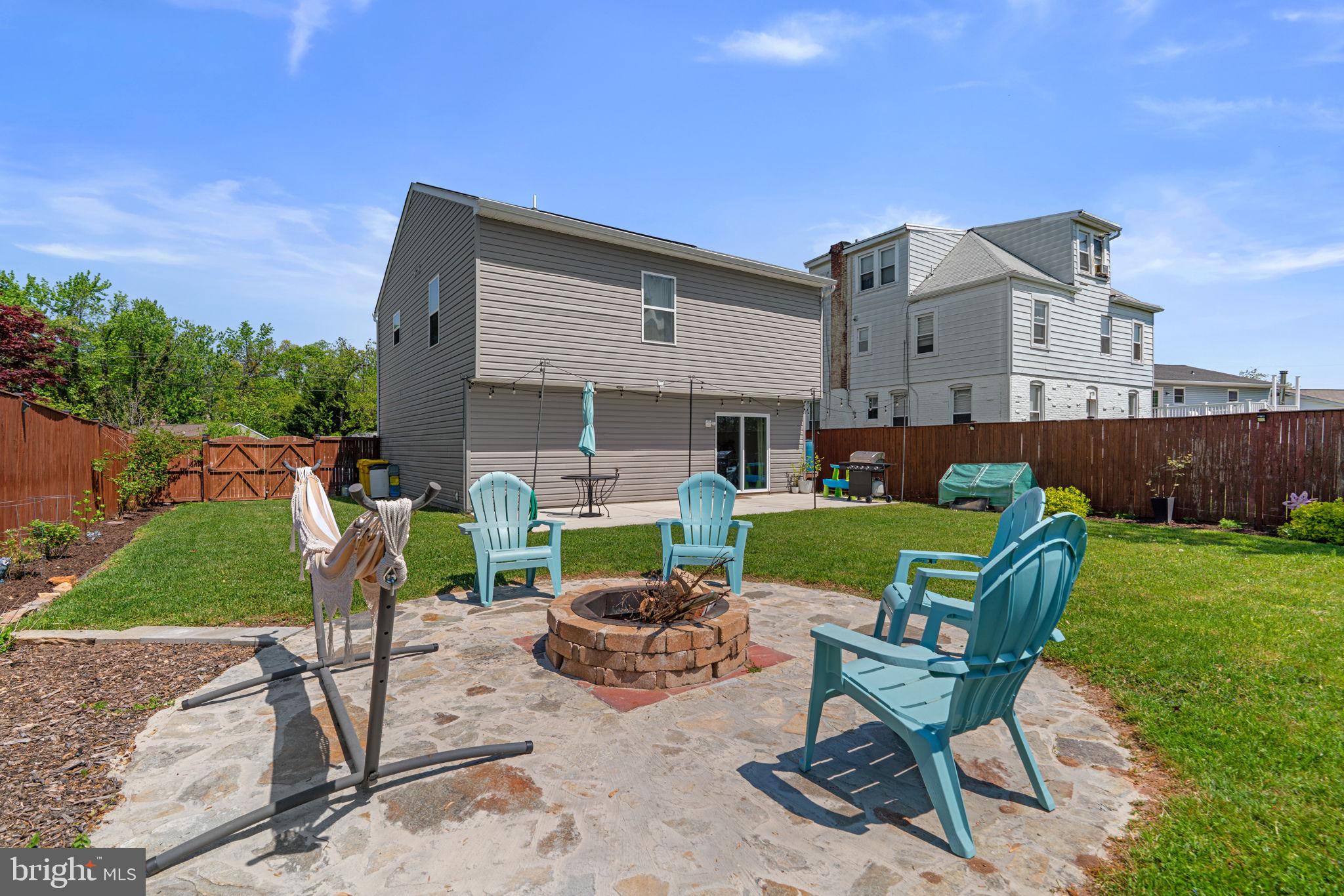 CARVEL BEACH - Residential