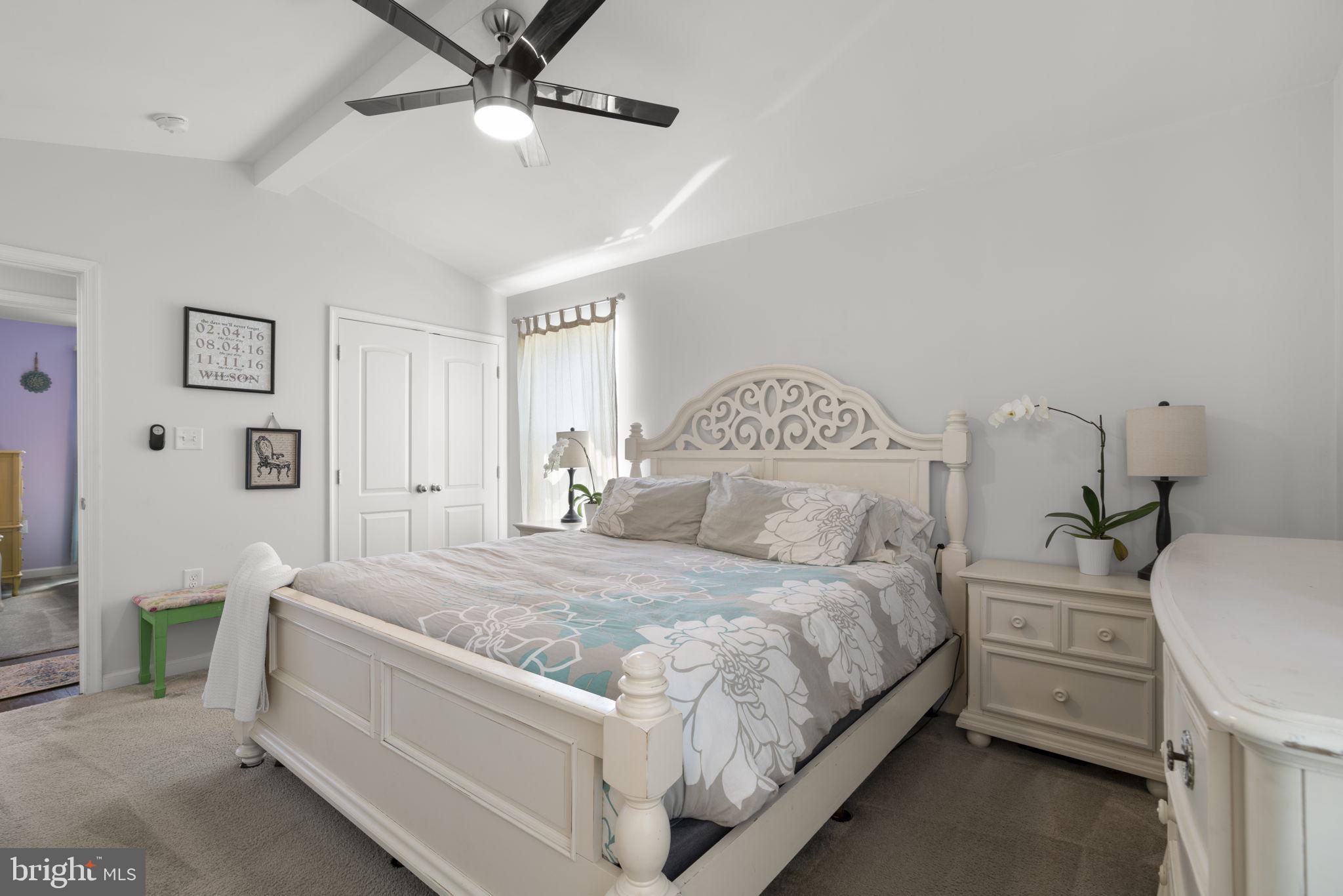 CARVEL BEACH - Residential