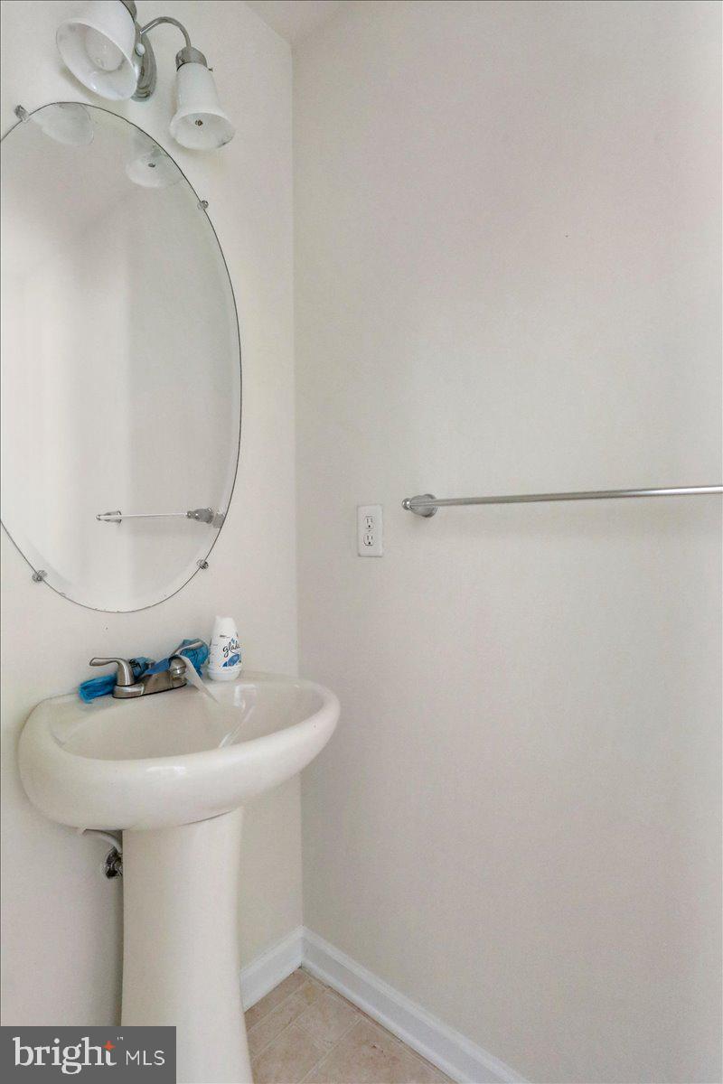 RIVERSIDE VILLAGES - Residential