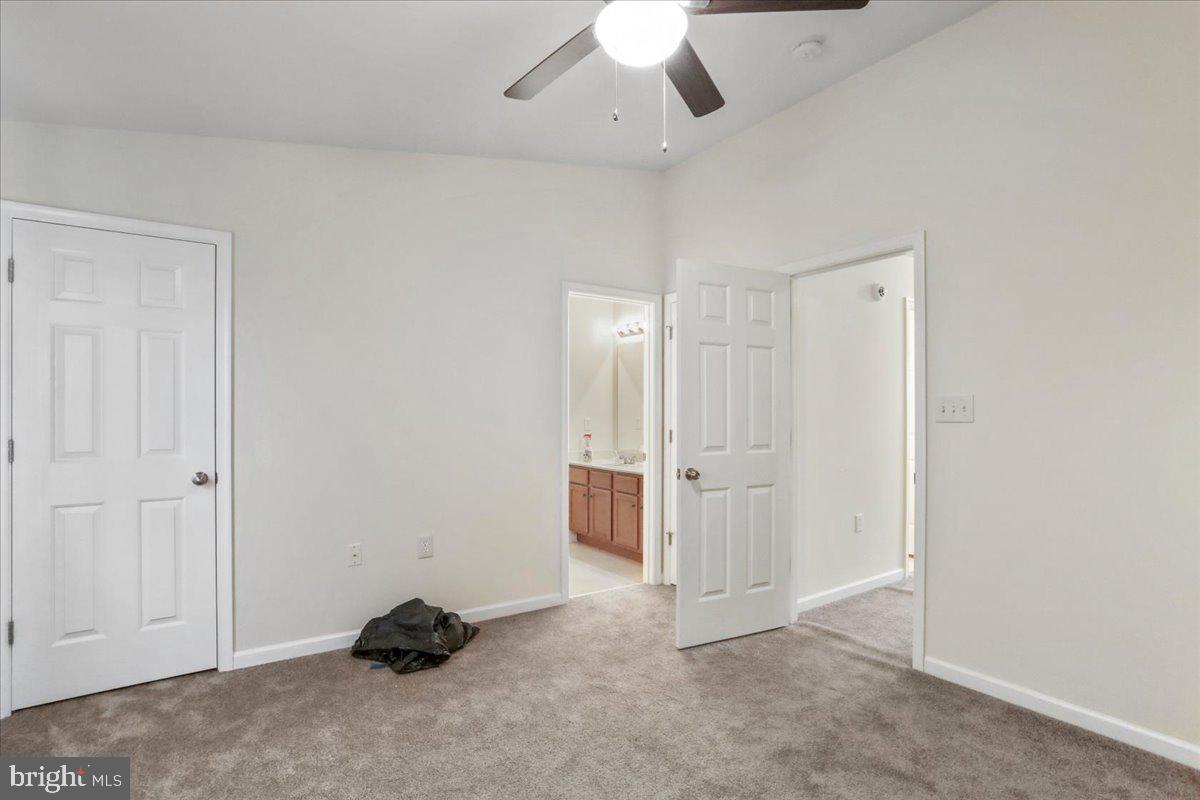 RIVERSIDE VILLAGES - Residential