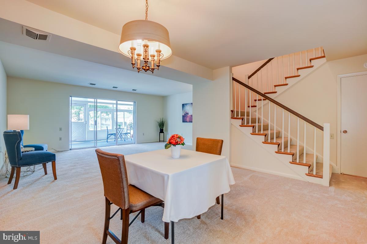 LEISURE WORLD - Residential