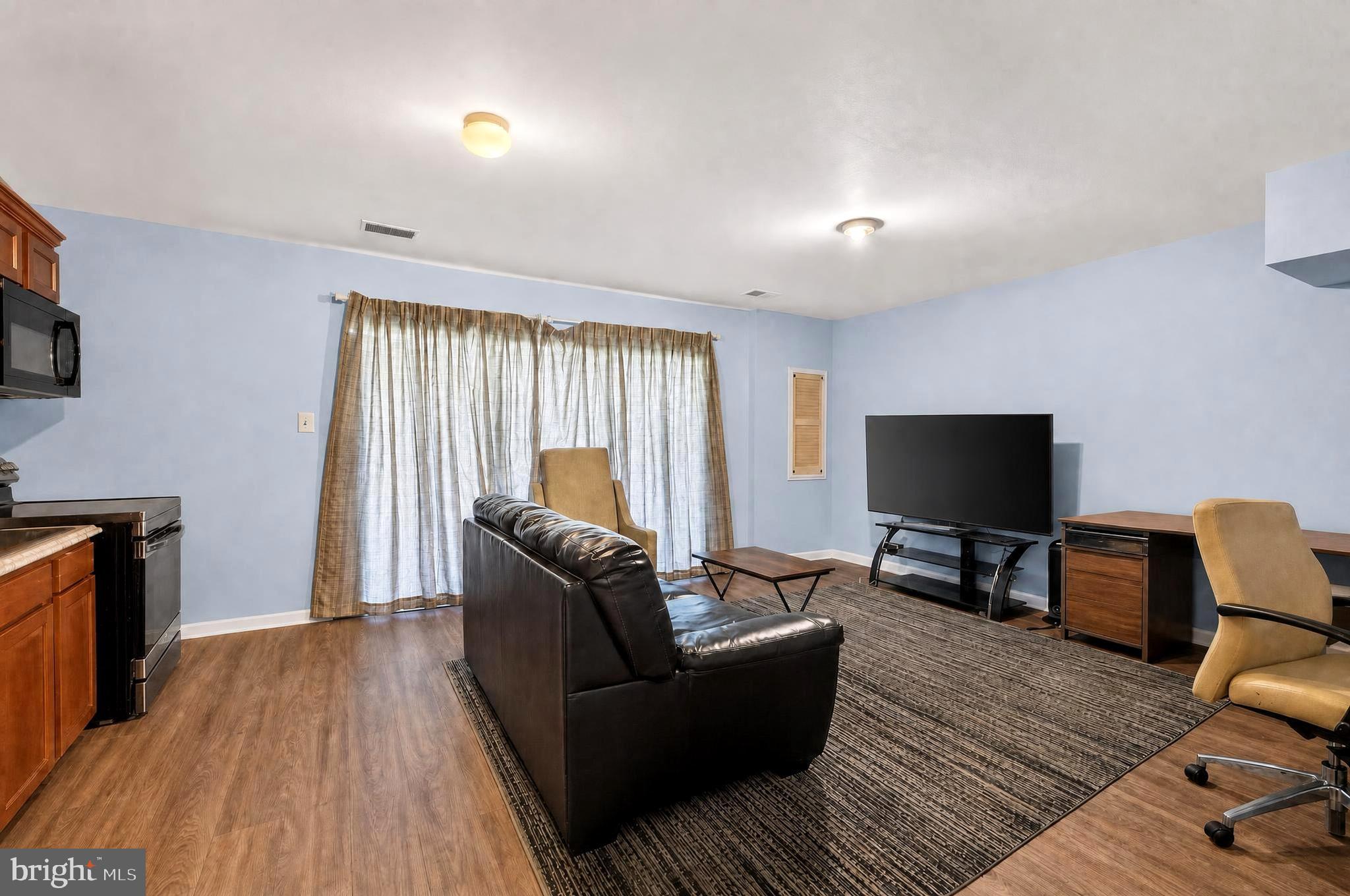 3510 CHERRY HILL COURT
