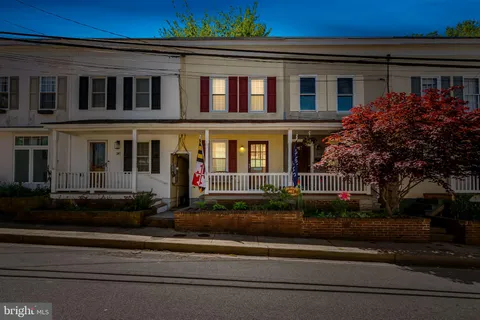 209 Clay Street, Annapolis, MD MLS: MDAA2113508