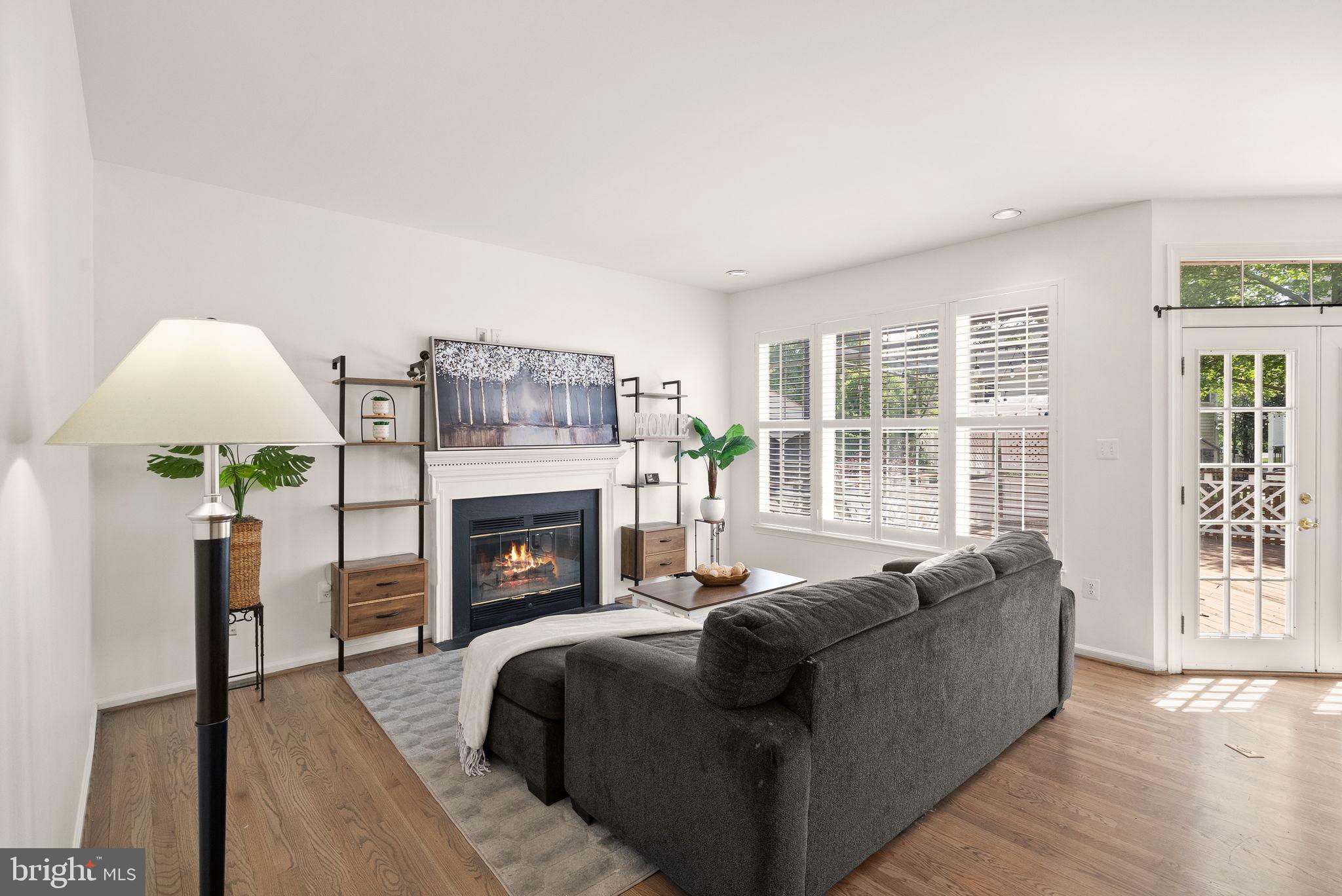 SOUTH RIDING - Residential