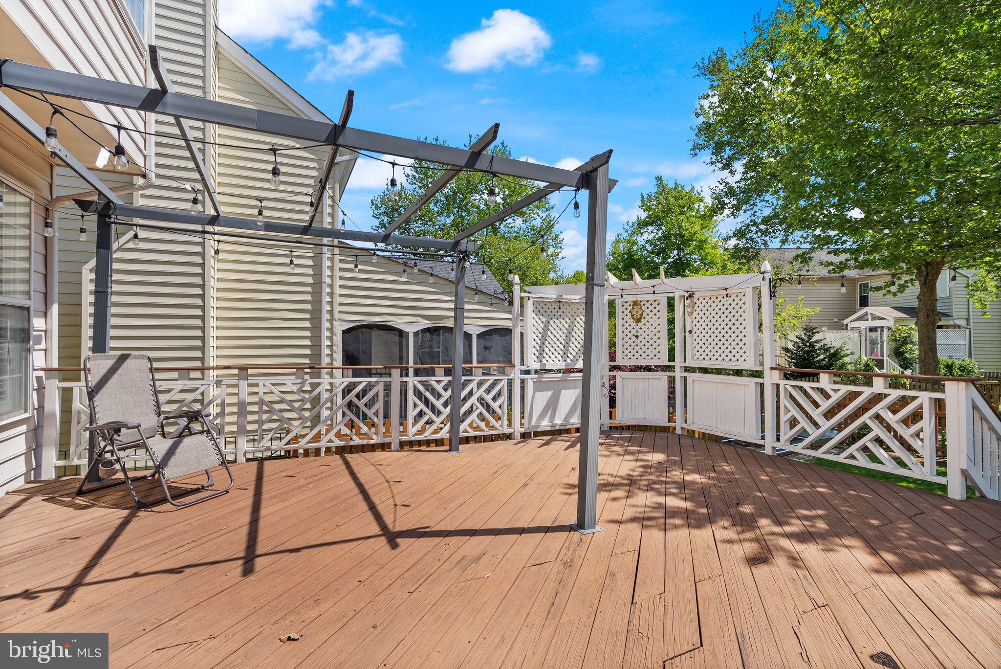 SOUTH RIDING - Residential