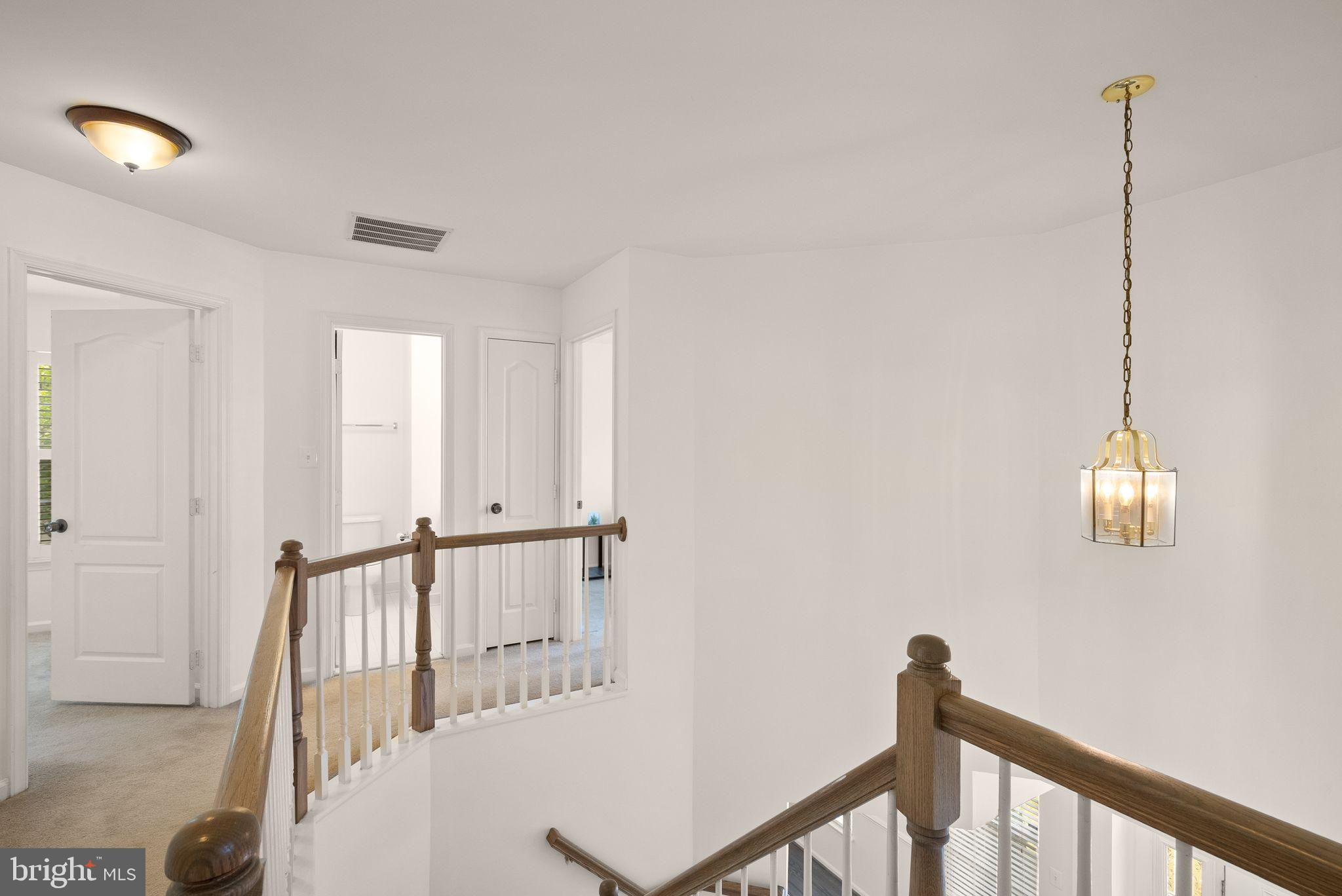 SOUTH RIDING - Residential