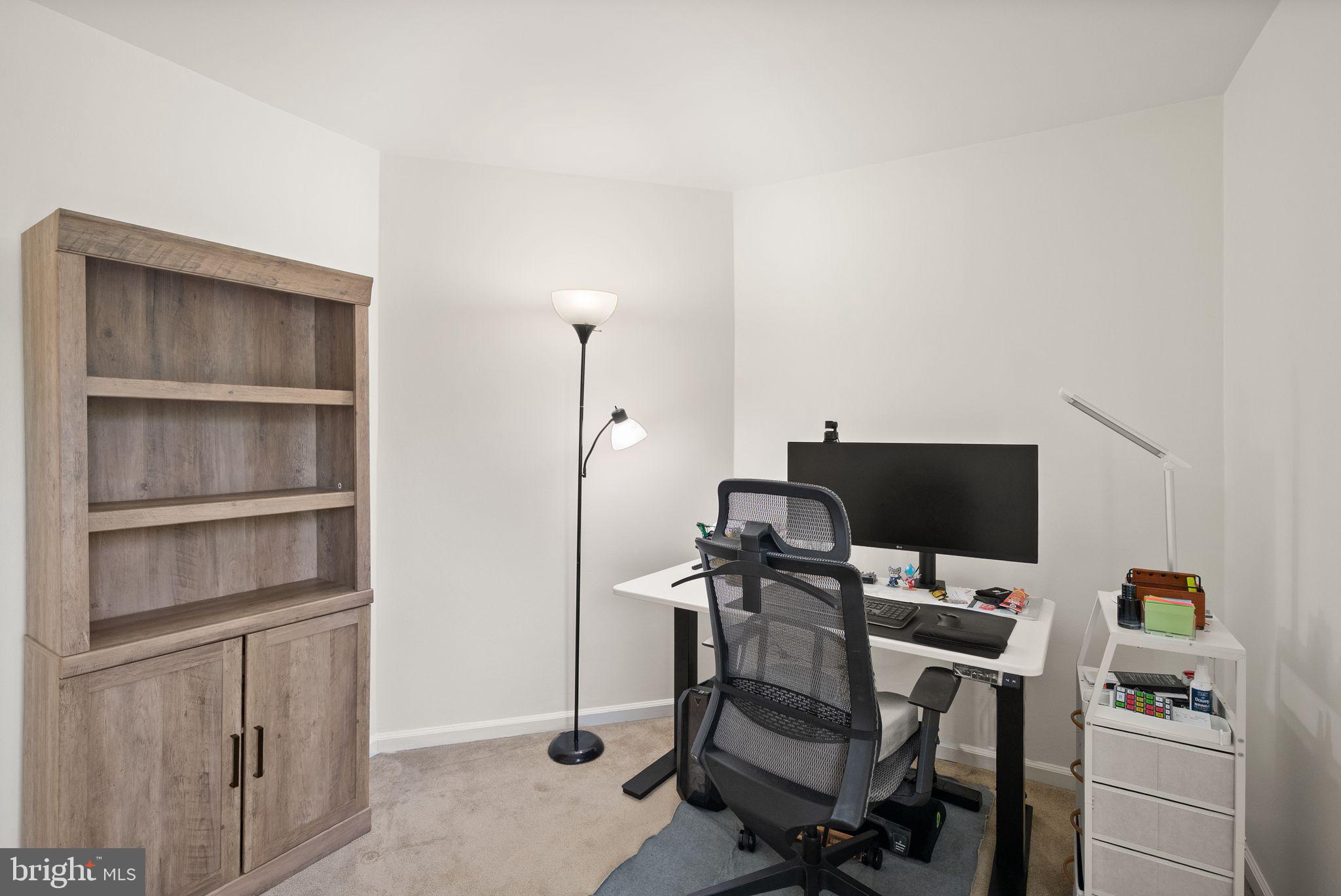 SOUTH RIDING - Residential