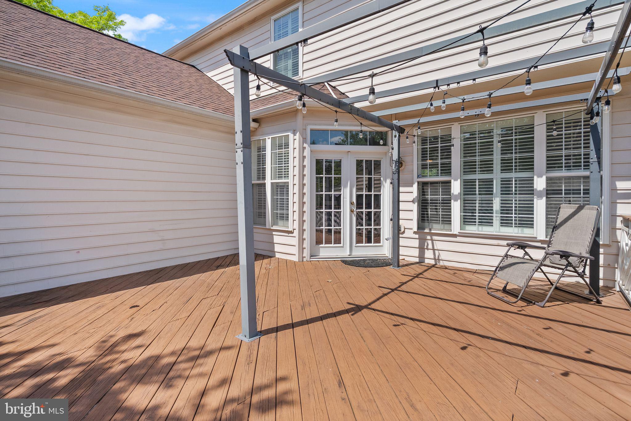 SOUTH RIDING - Residential