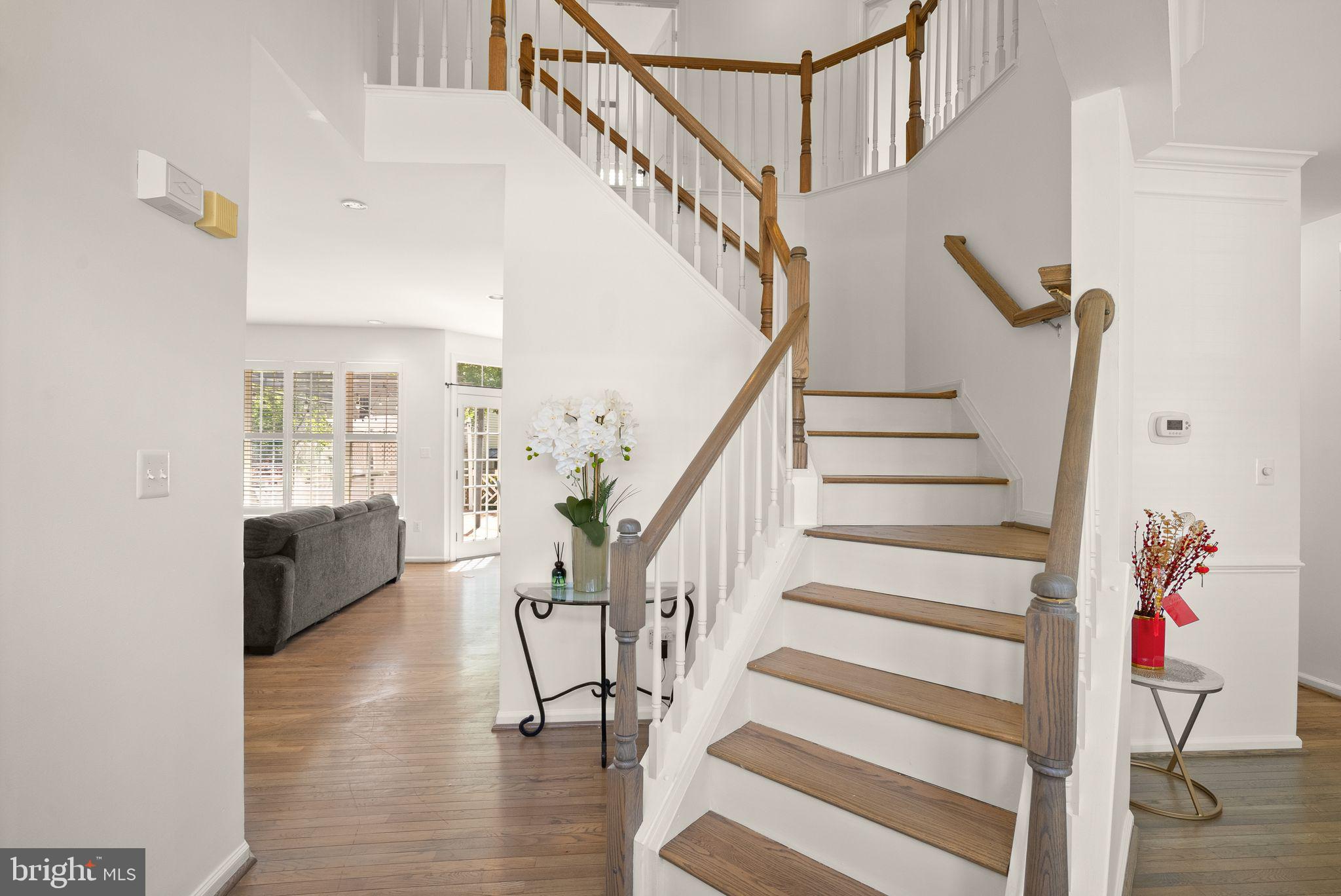SOUTH RIDING - Residential