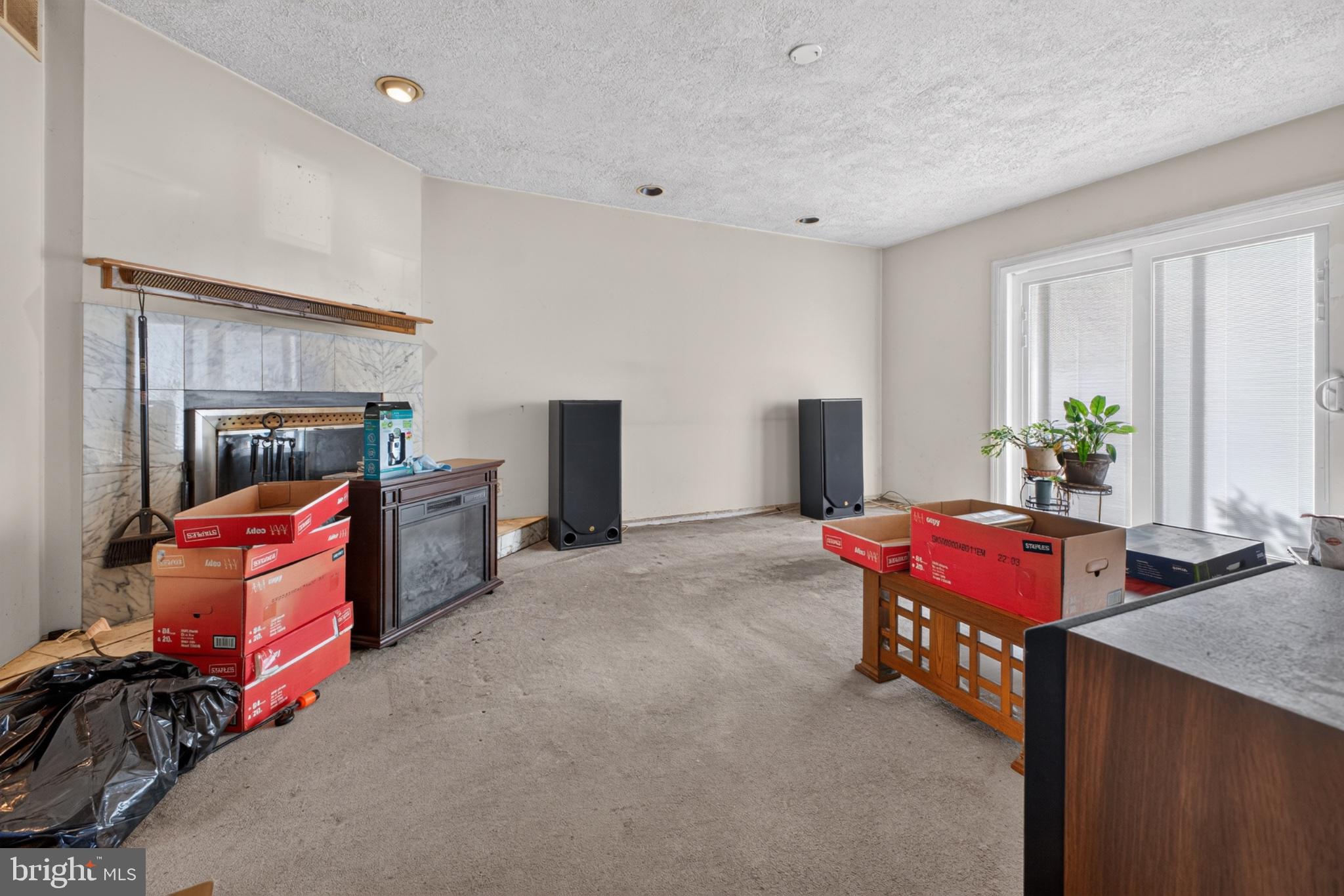 41 SPRUCE LANE