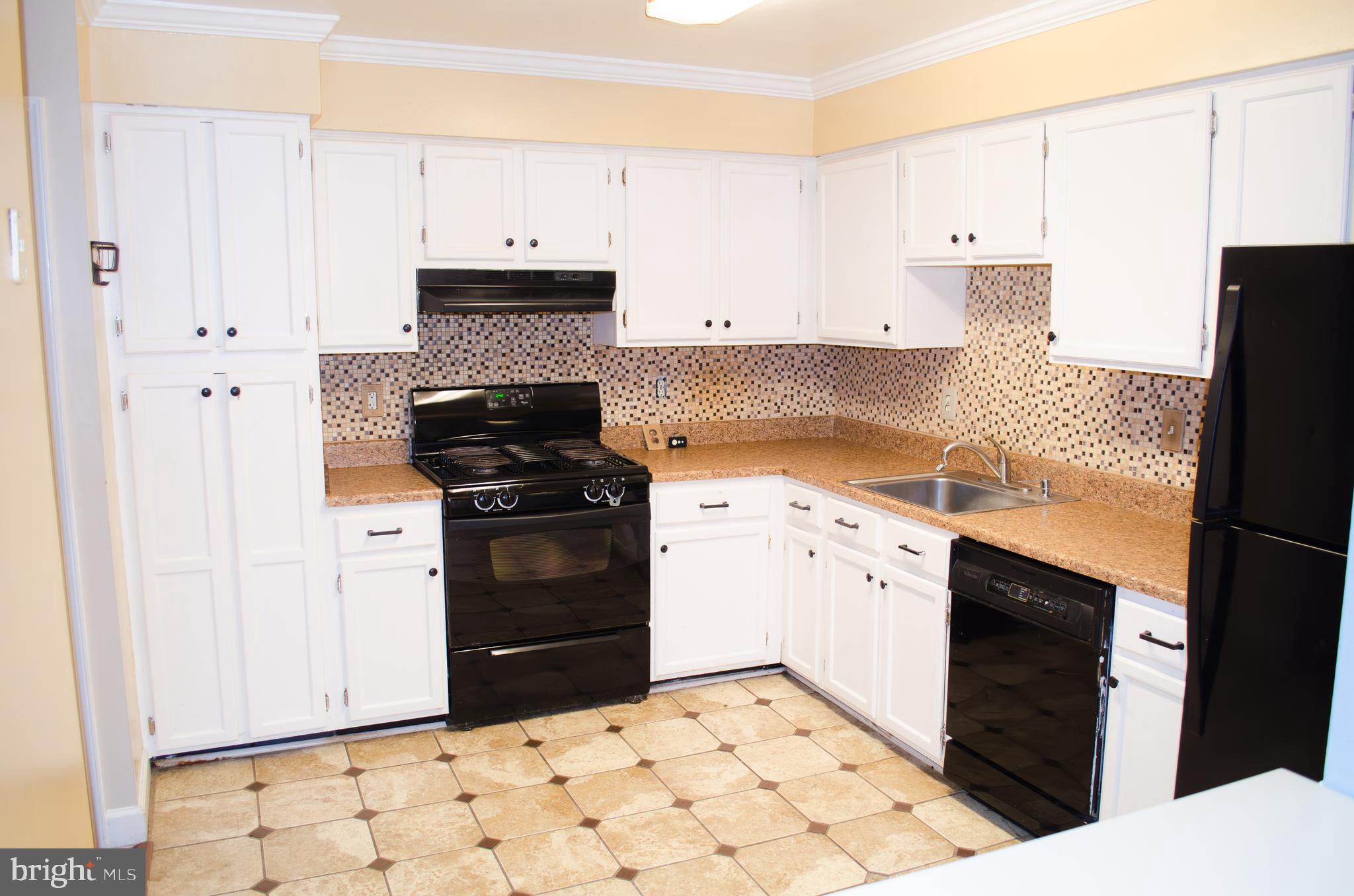 SOMERSET AT WESTRIDGE - Residential