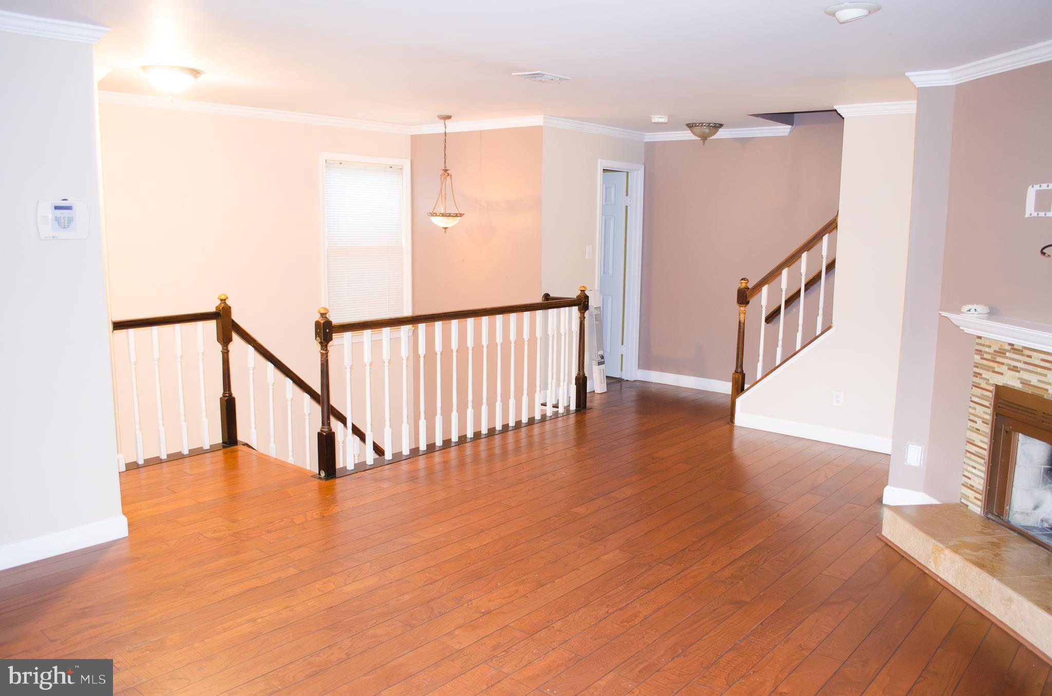 SOMERSET AT WESTRIDGE - Residential