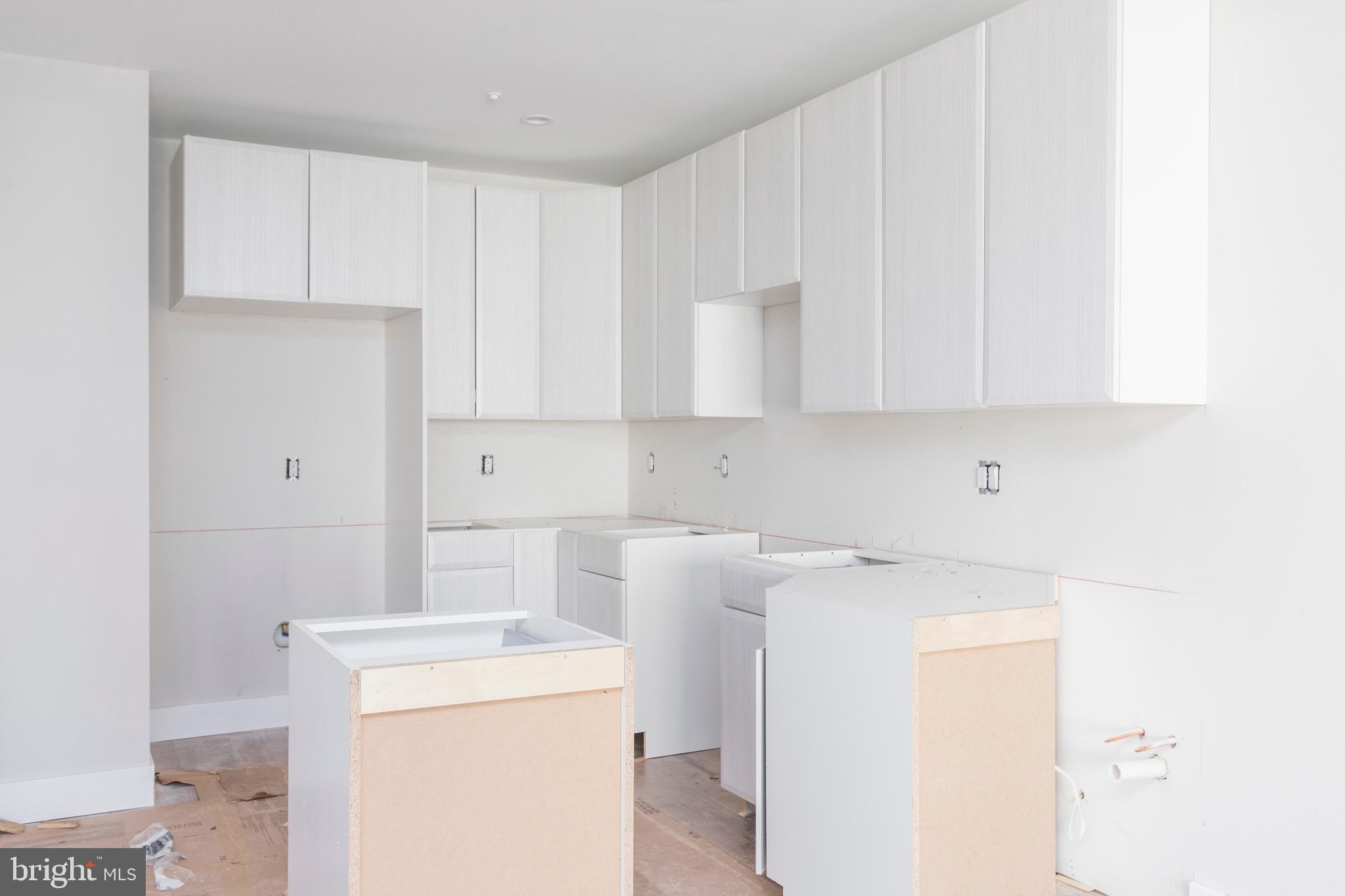 FAIRMOUNT - Residential Income