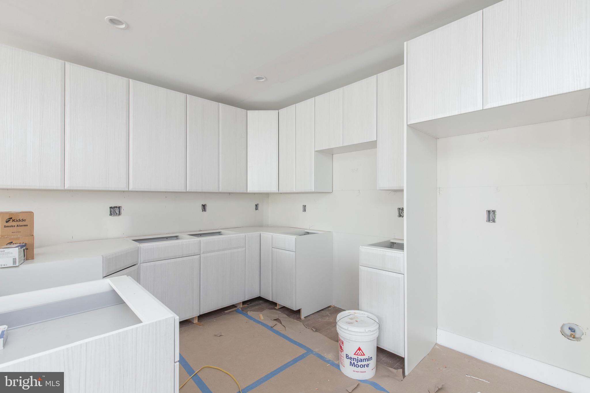 FAIRMOUNT - Residential Income