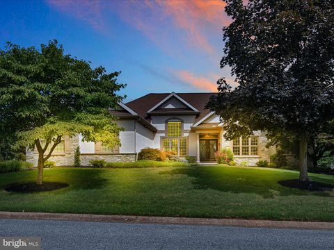 Photo of 1161 Oakmont Drive, Lancaster, PA 17601 (MLS # PALA2054304)