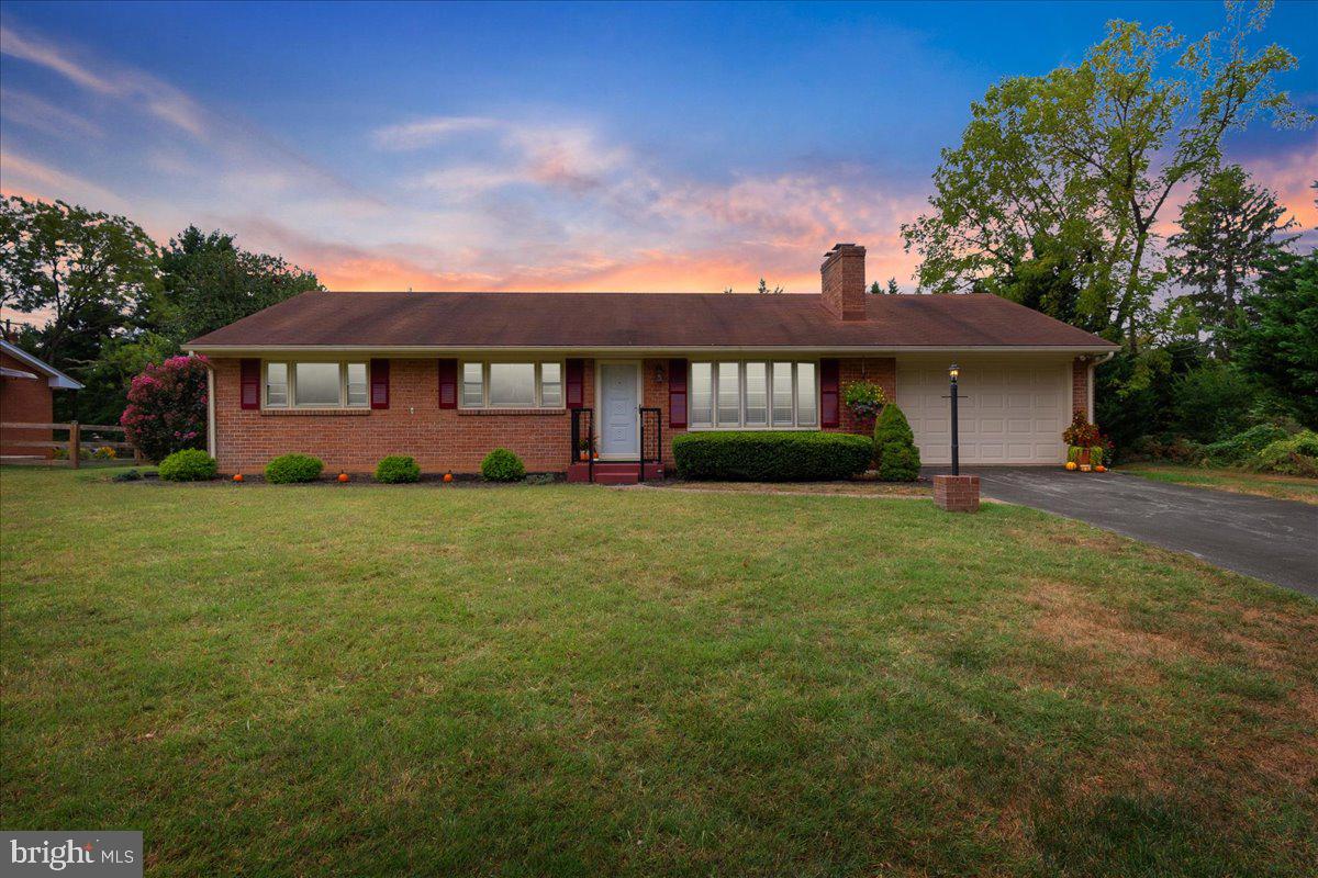 FOUNTAIN HEAD - Residential