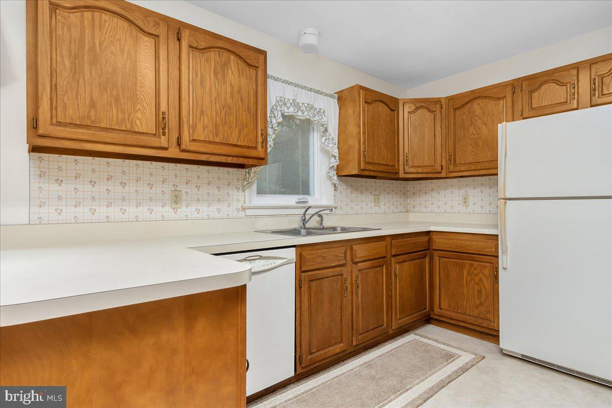 FOUNTAIN HEAD - Residential