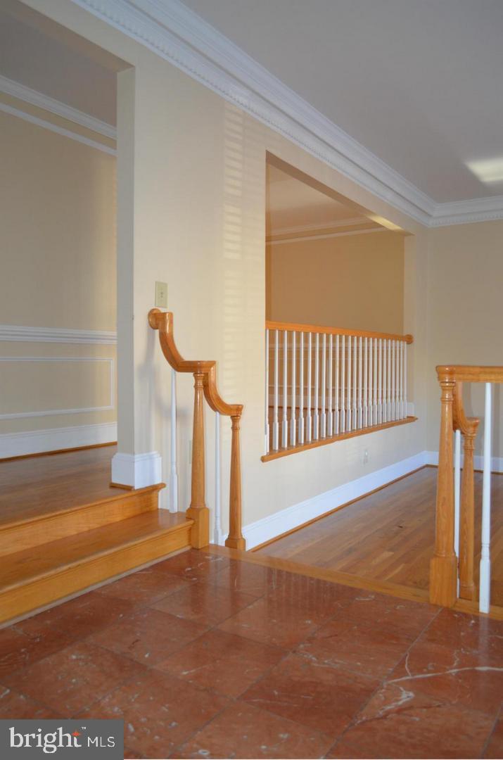 RIVERHILL - Residential Lease