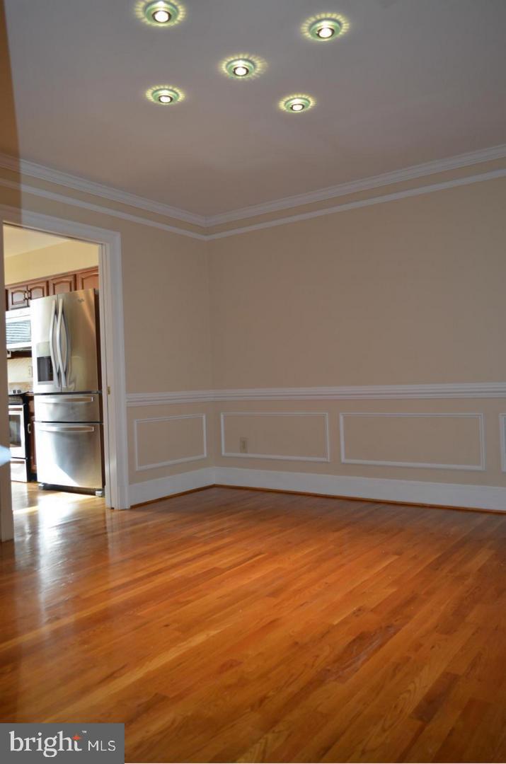 RIVERHILL - Residential Lease