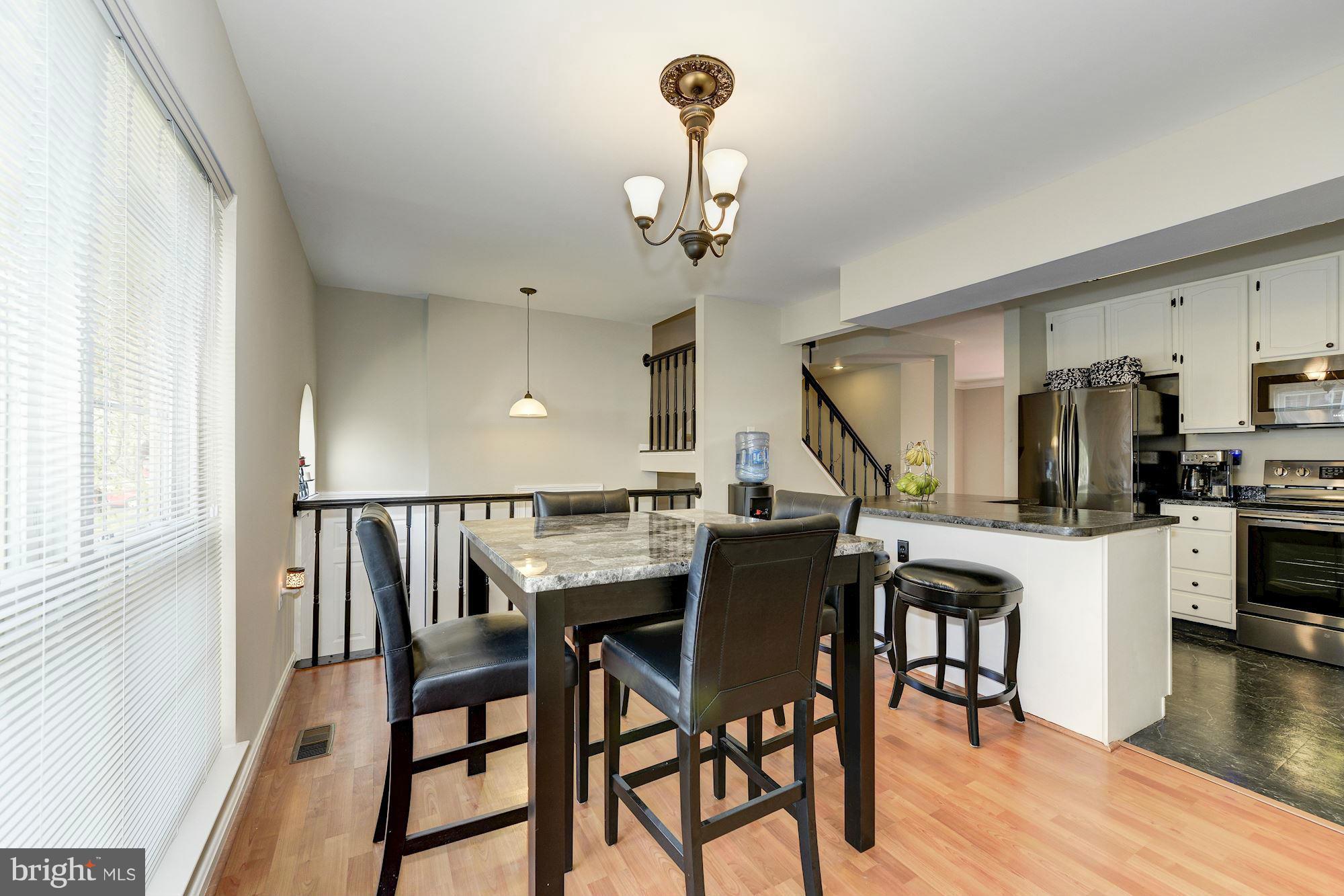 TOWNES OF BURKE - Residential