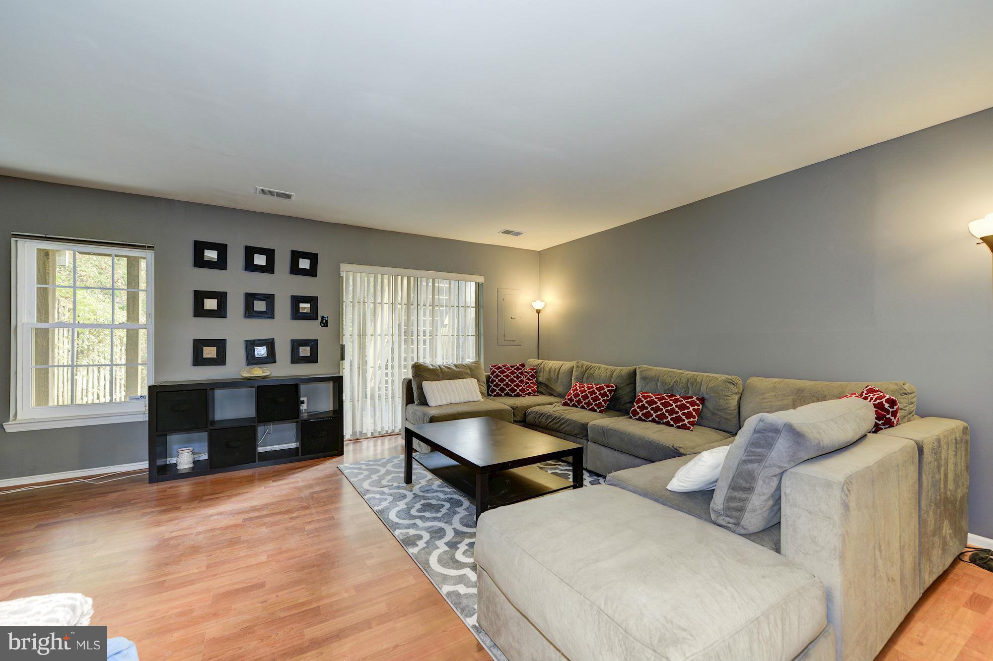 TOWNES OF BURKE - Residential