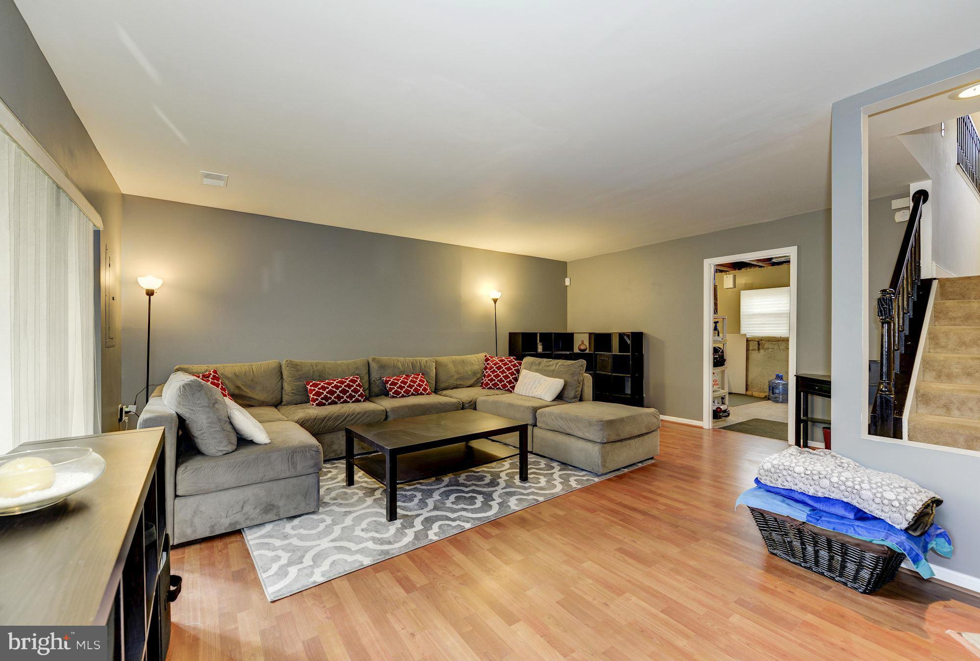 TOWNES OF BURKE - Residential