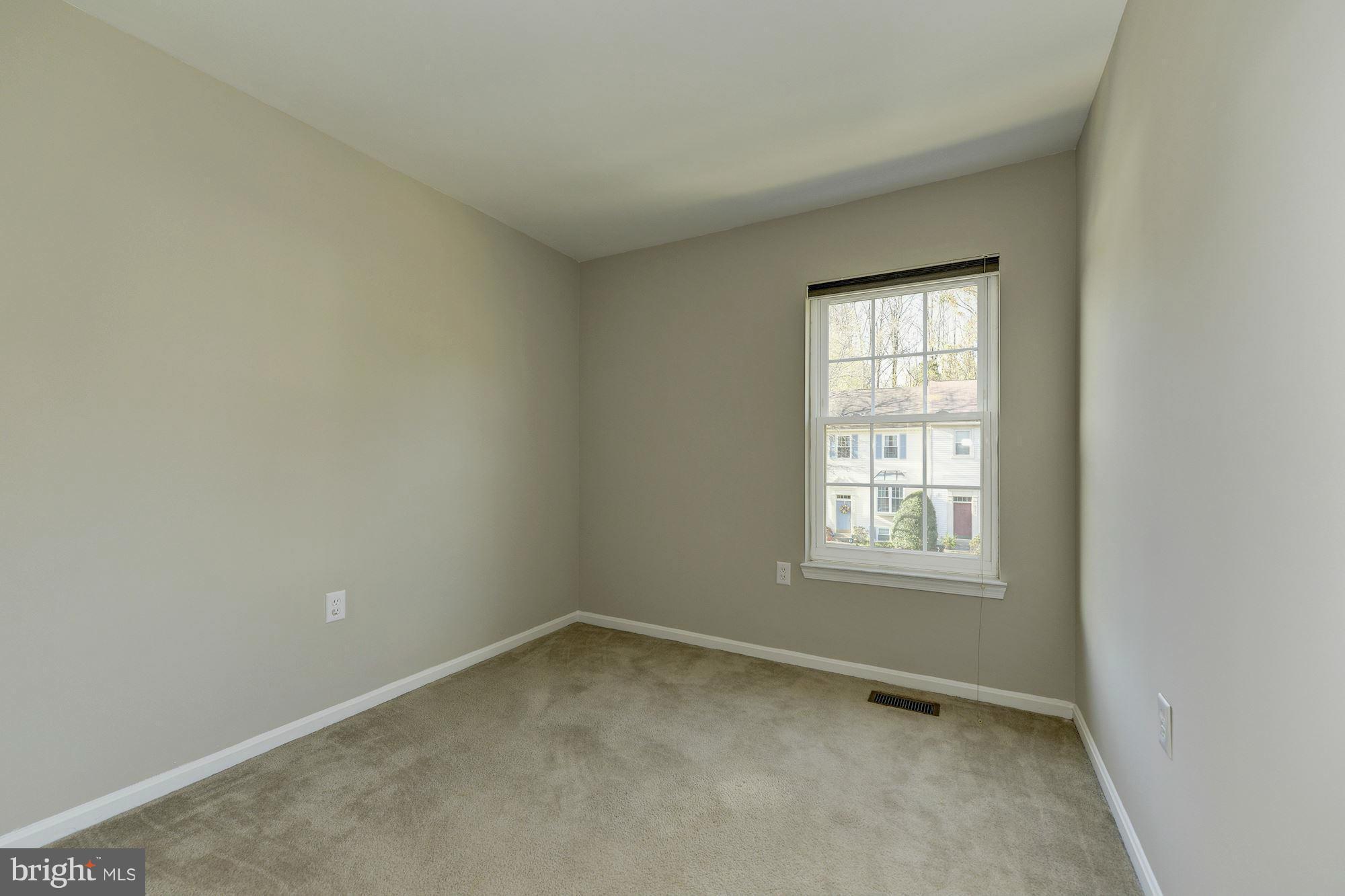 TOWNES OF BURKE - Residential