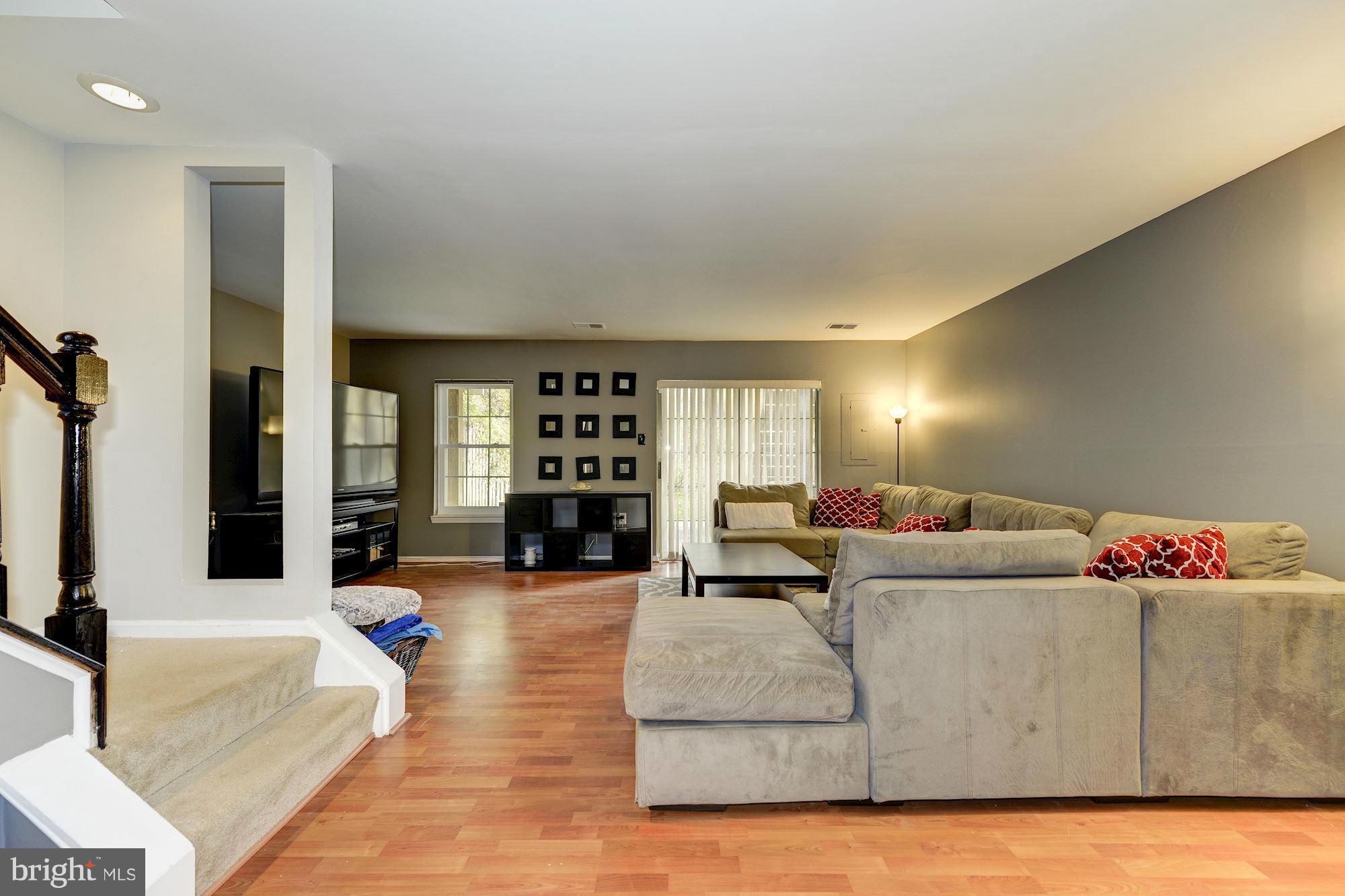 TOWNES OF BURKE - Residential