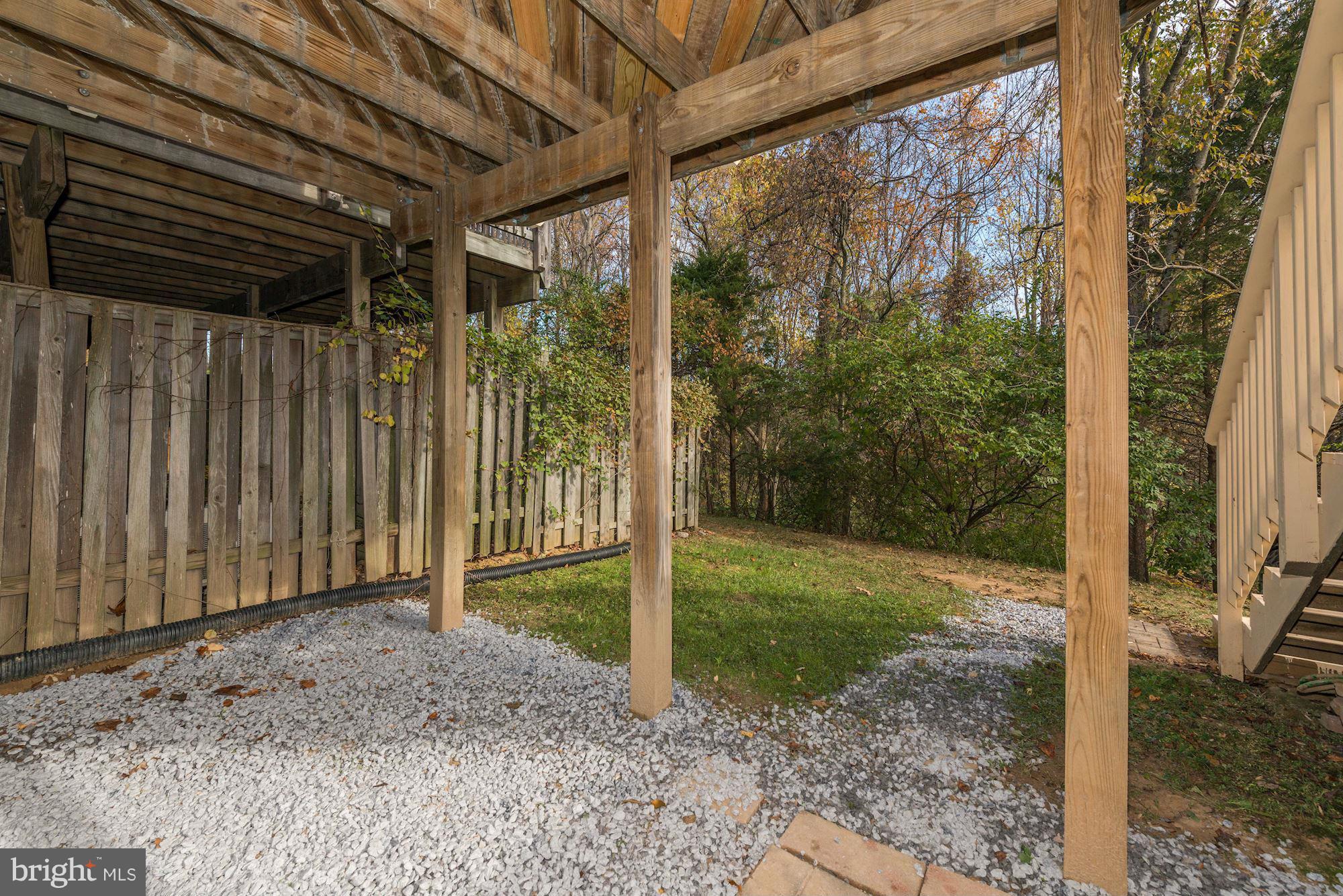 TOWNES OF BURKE - Residential