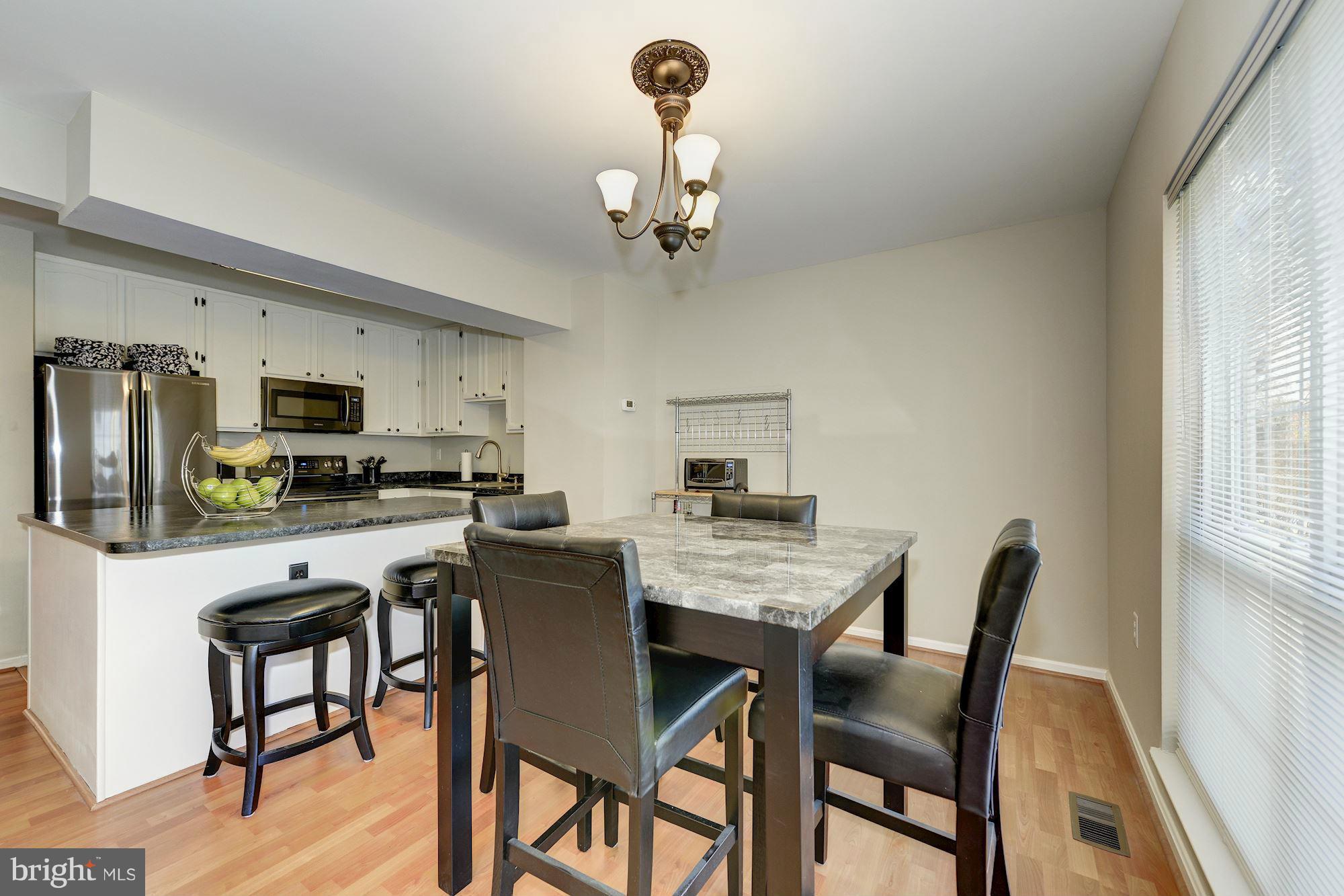 TOWNES OF BURKE - Residential