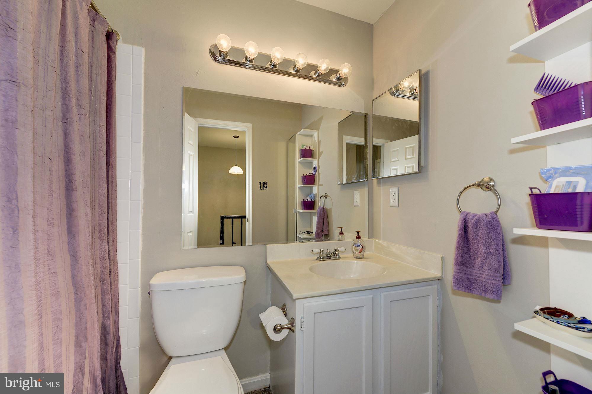 TOWNES OF BURKE - Residential