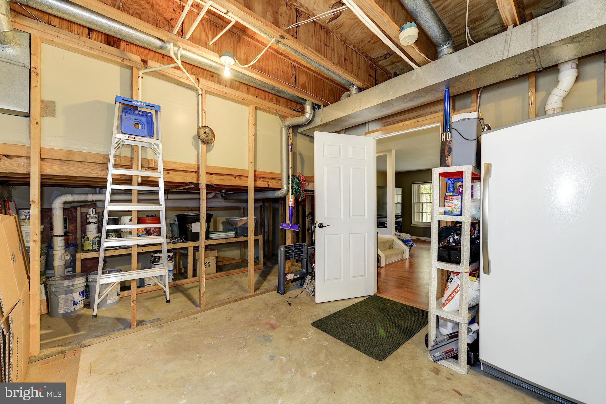 TOWNES OF BURKE - Residential