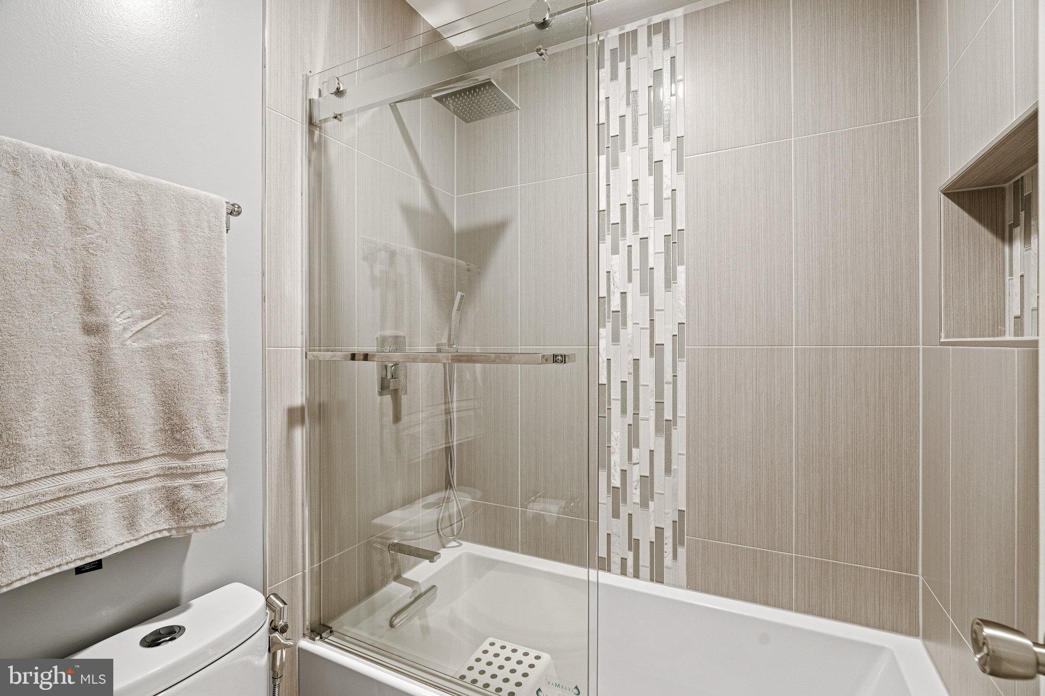 CHESTERBROOK HILLS - Residential