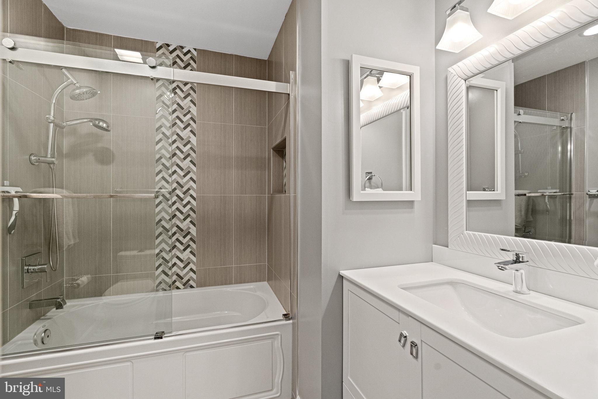 CHESTERBROOK HILLS - Residential