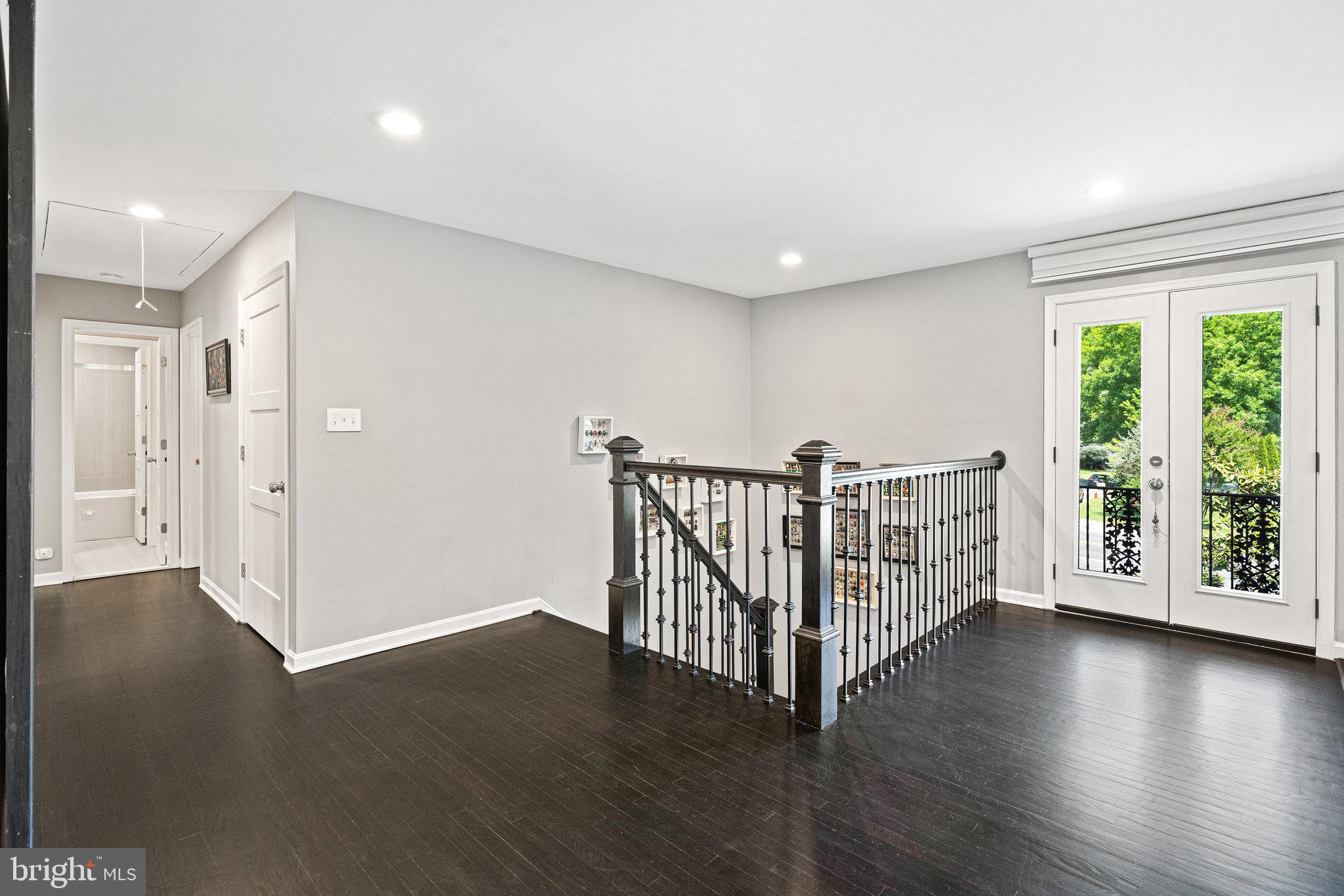 CHESTERBROOK HILLS - Residential