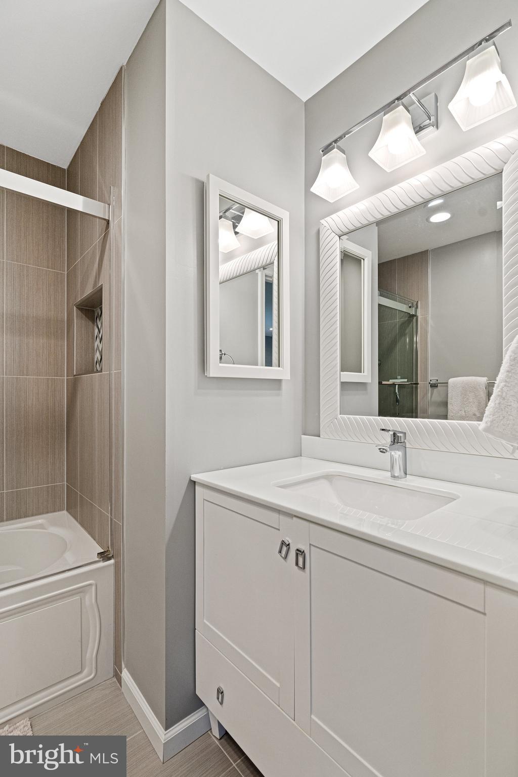 CHESTERBROOK HILLS - Residential