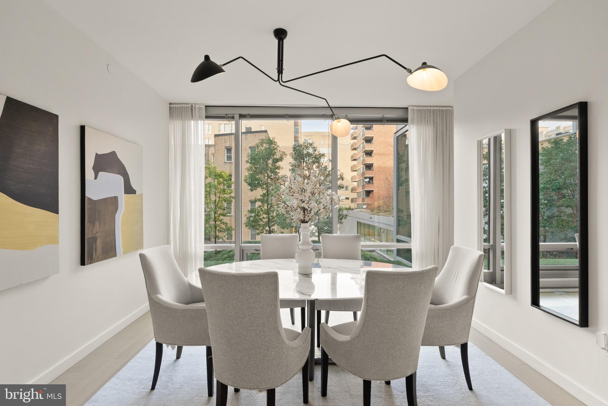 WEST END - Residential