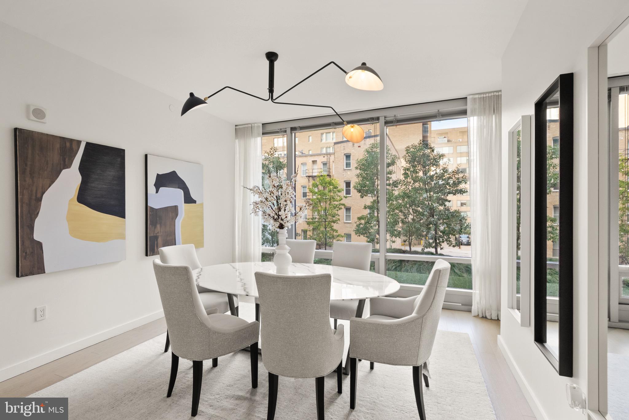 WEST END - Residential