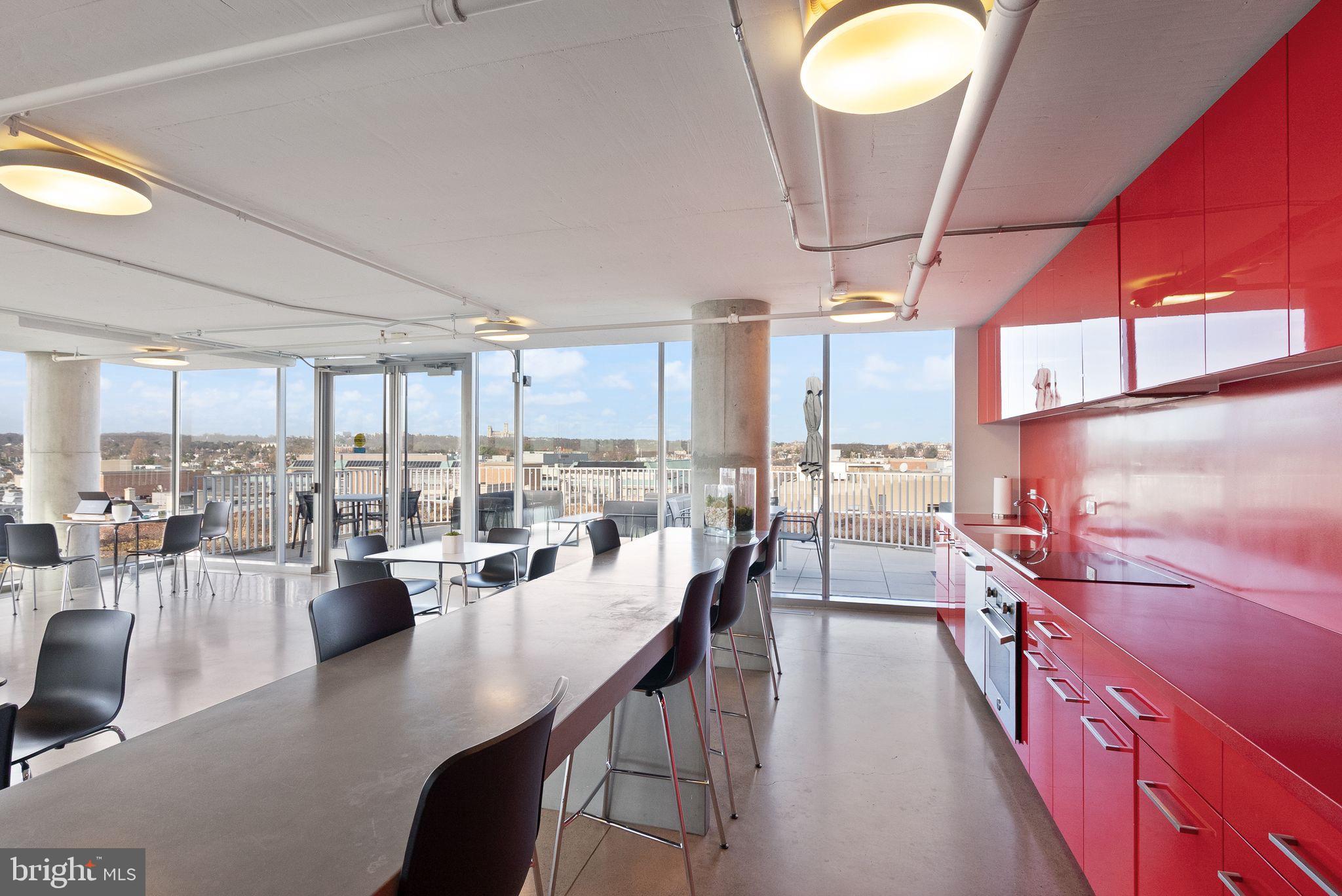 WEST END - Residential