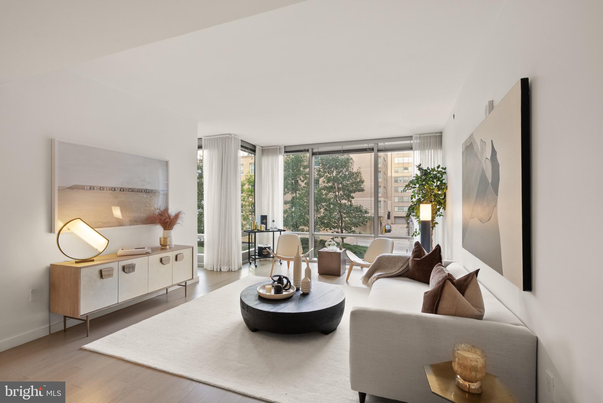 WEST END - Residential