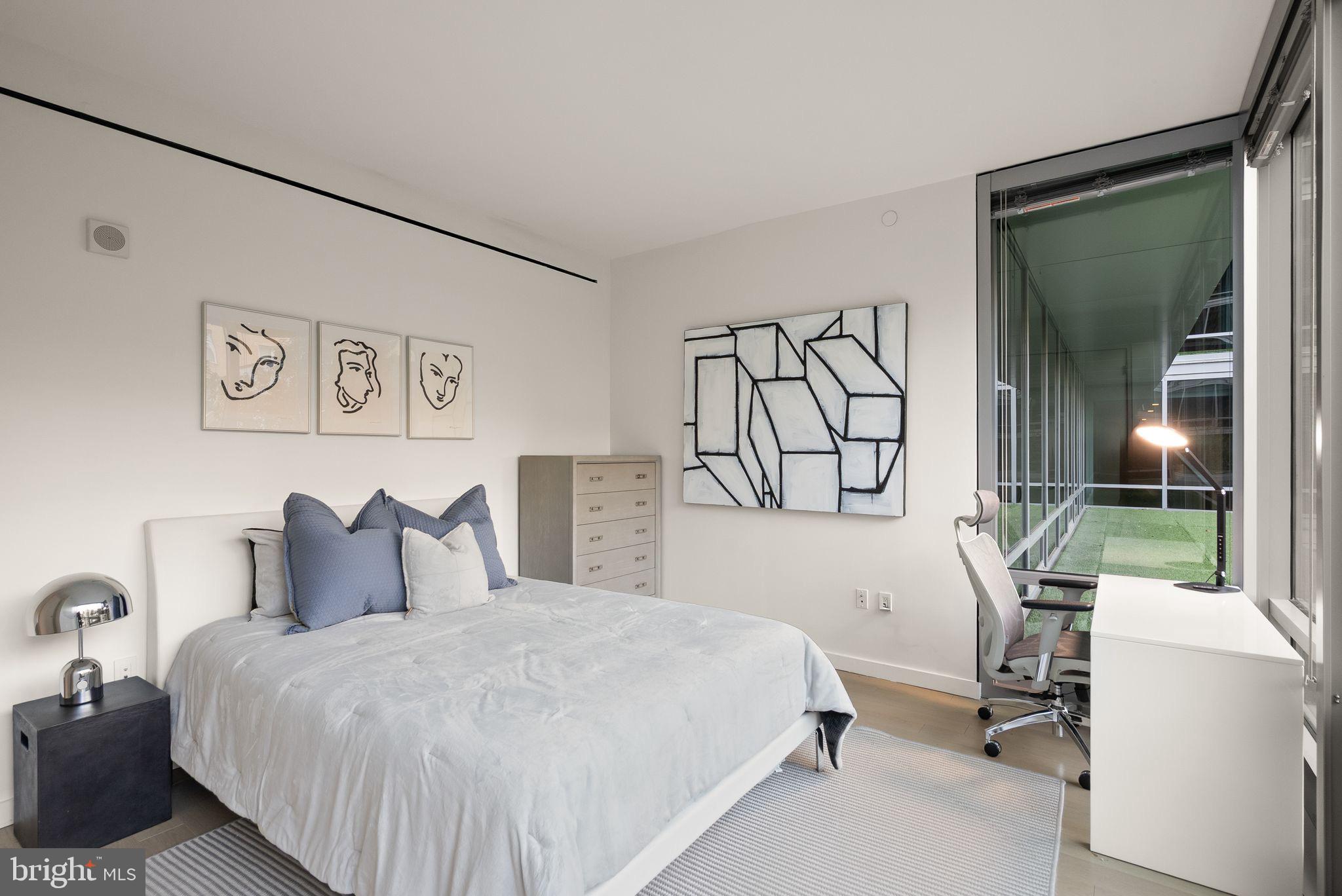 WEST END - Residential