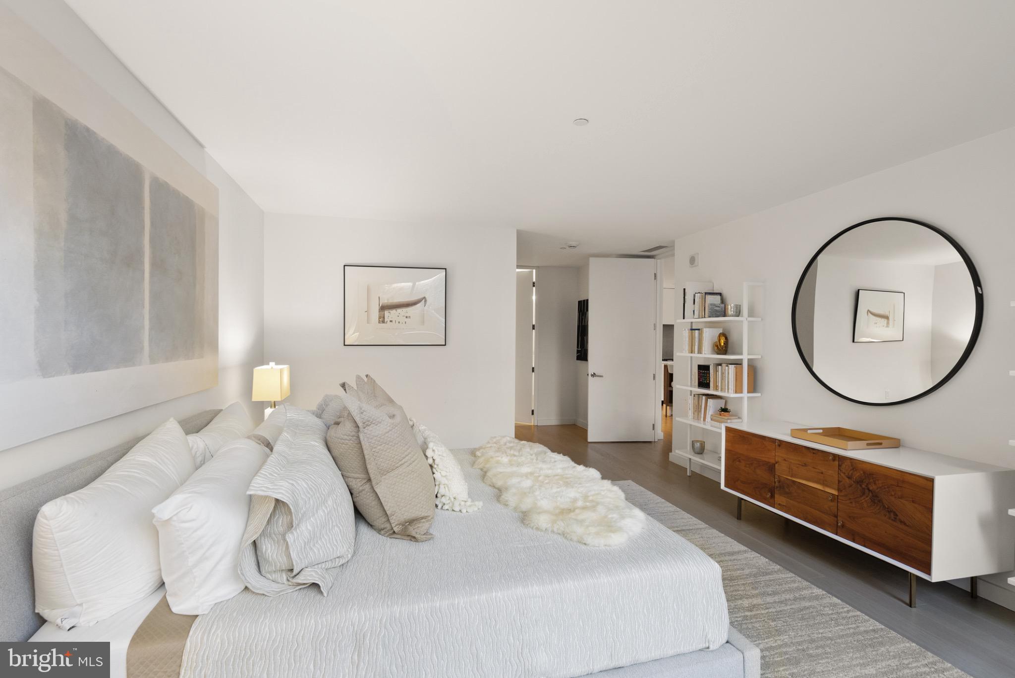 WEST END - Residential