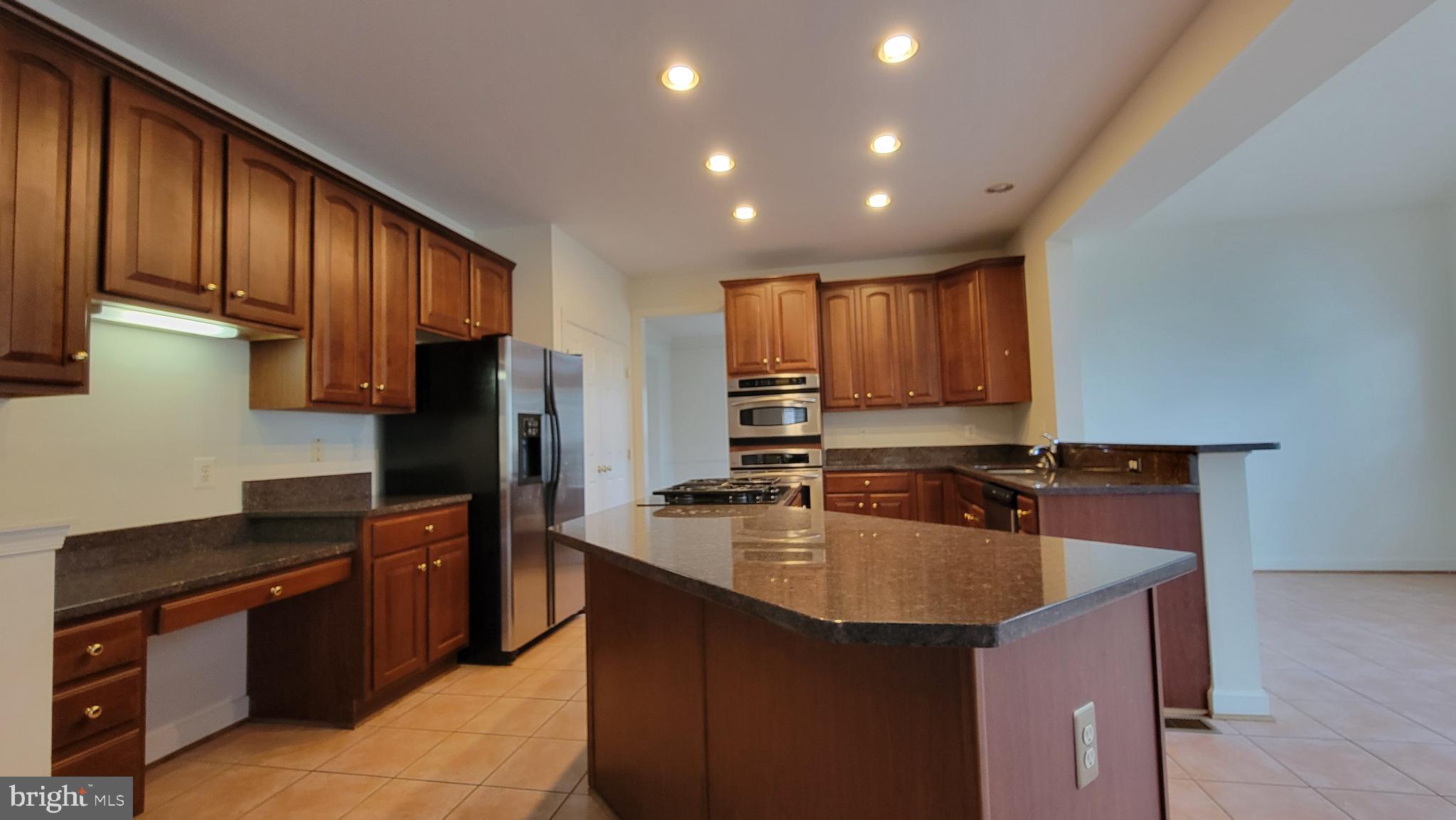 HAMPTONS OF BRIGHTWOOD - Residential Lease